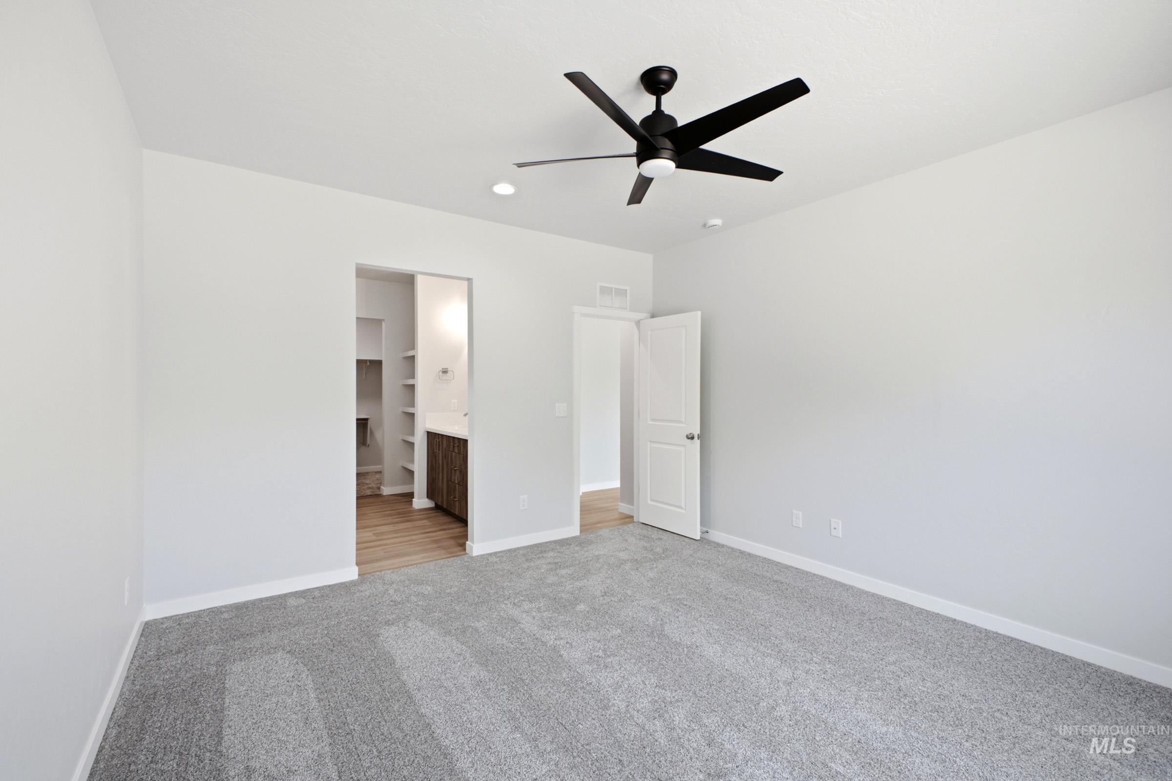 1548 Sw Pegasus Peak St Property Photo 17