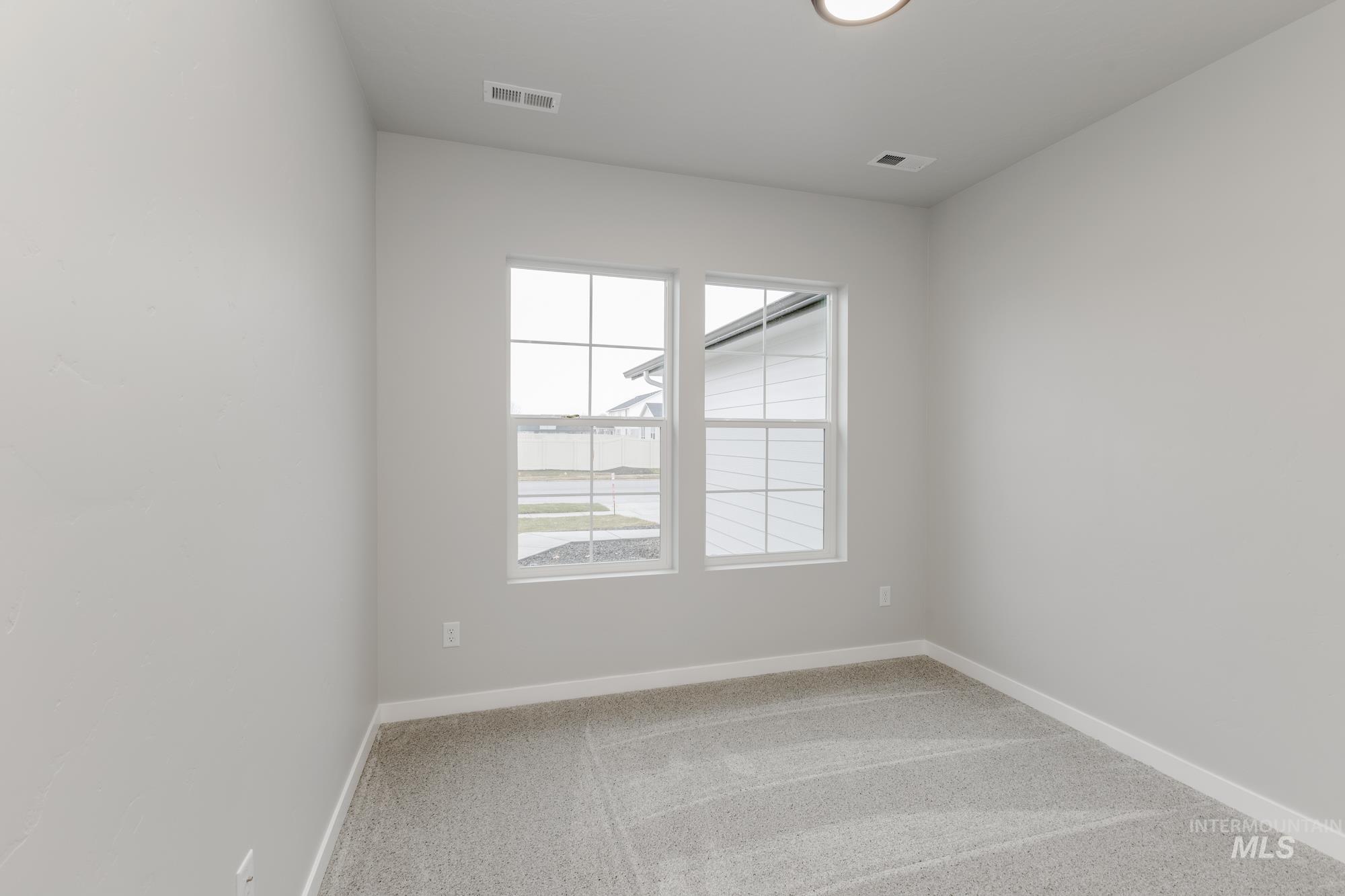16922 Silo Ave Property Photo 10
