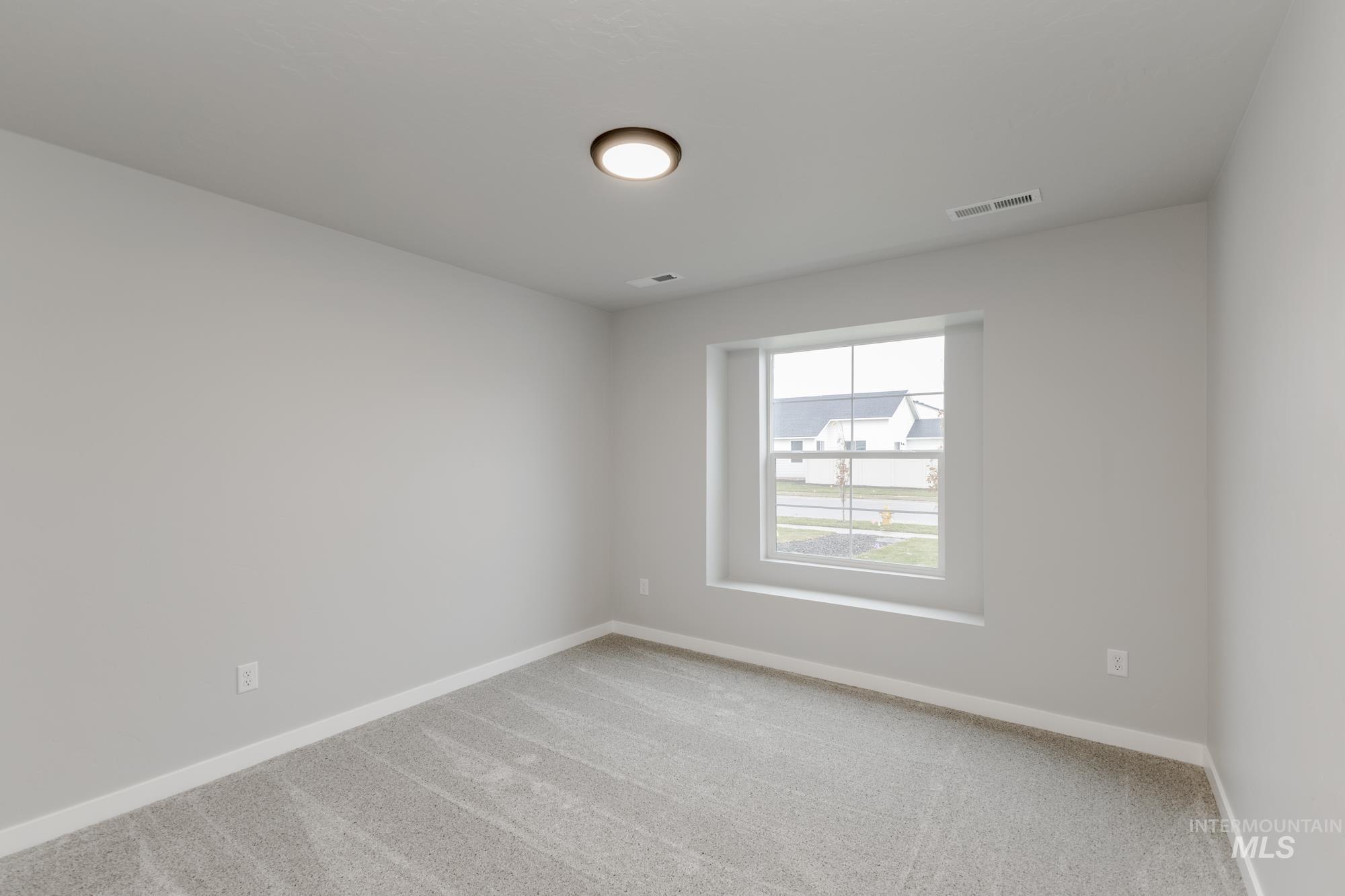 16922 Silo Ave Property Photo 11