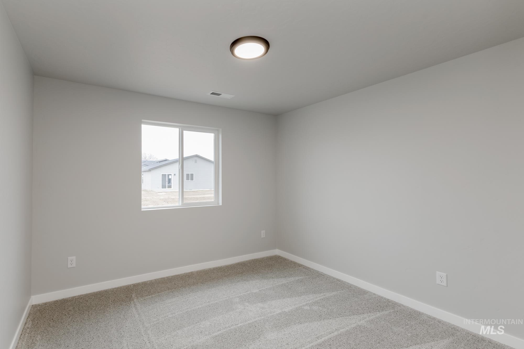 16922 Silo Ave Property Photo 12