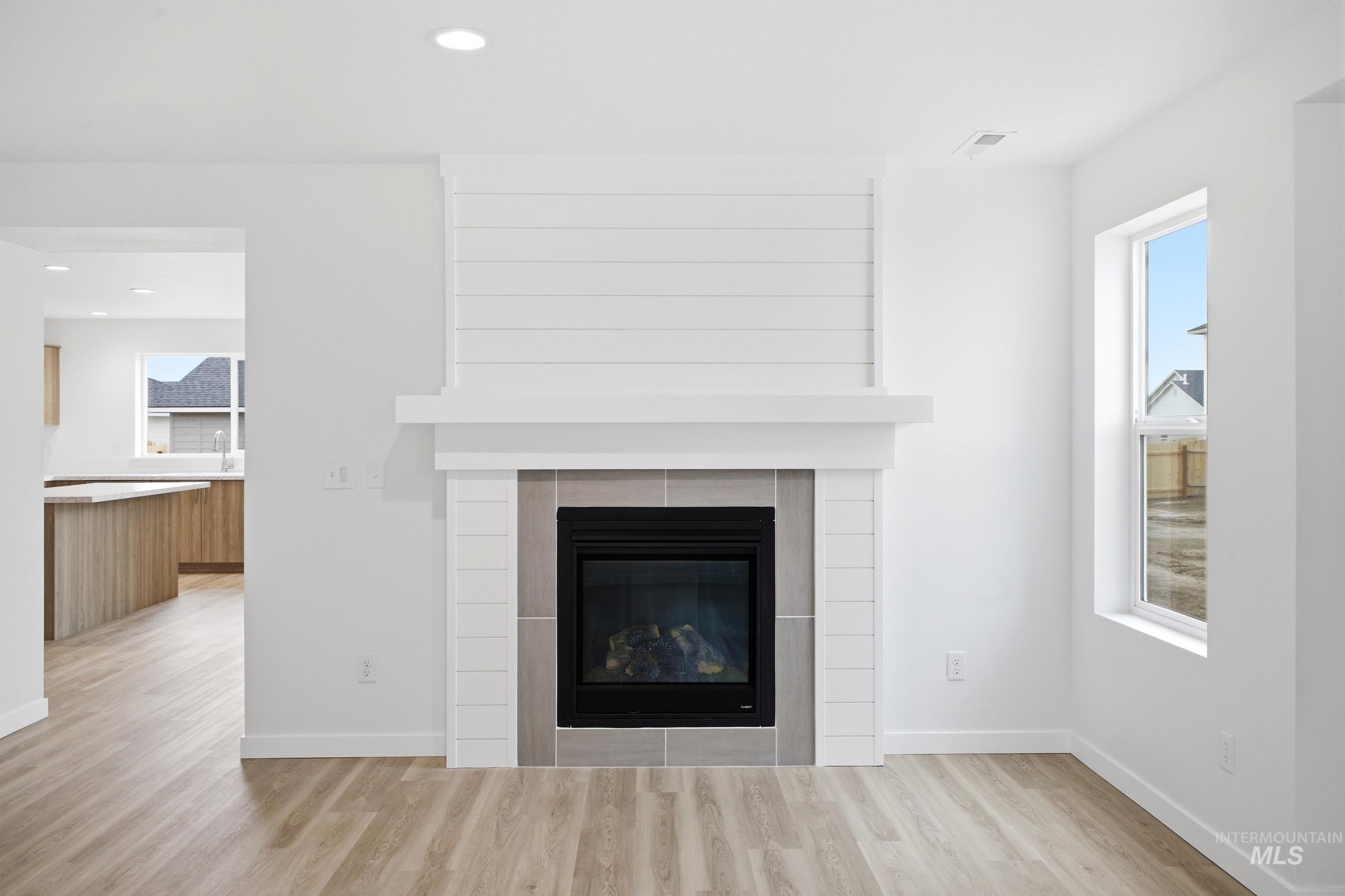 1652 Celina St Property Photo 8