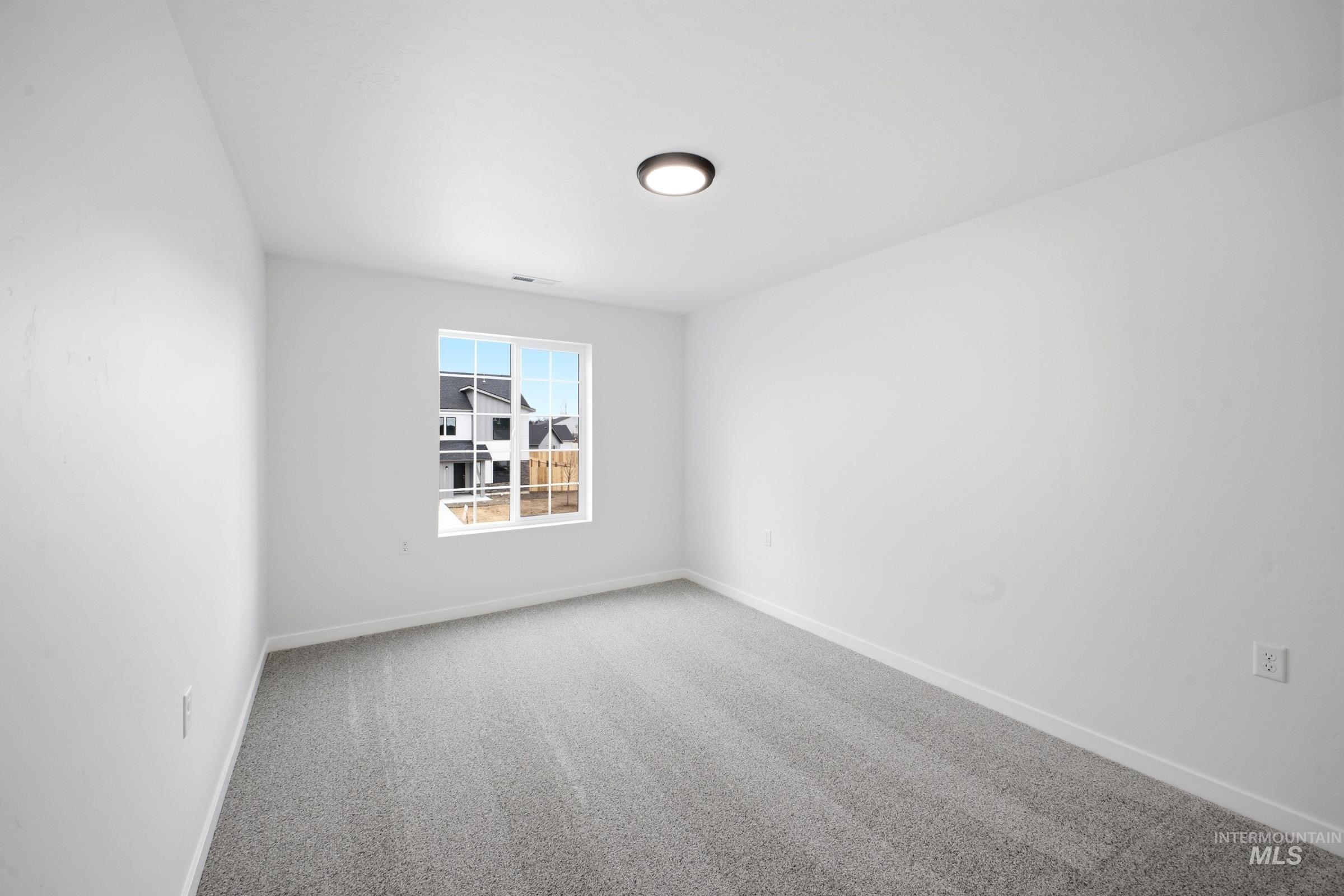1652 Celina St Property Photo 16