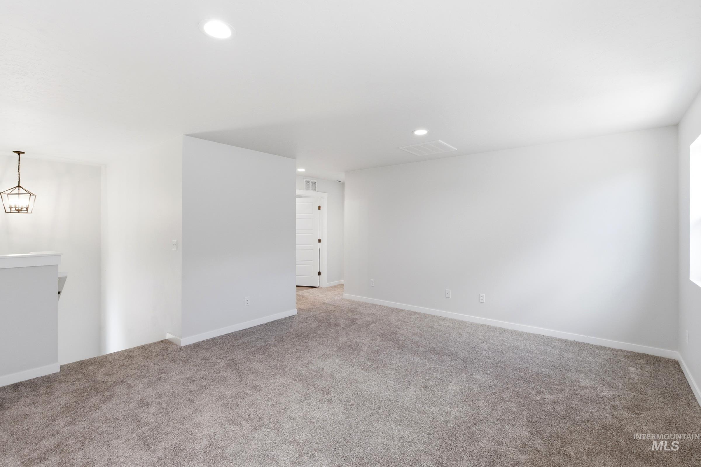 1375 W Braden Dr Property Photo 18