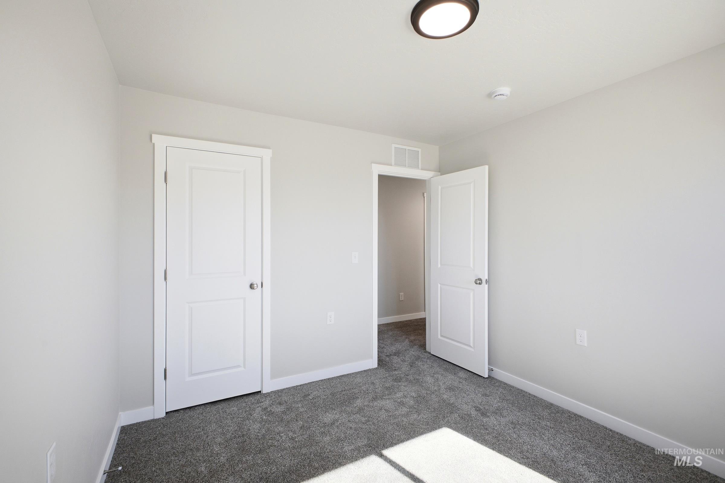 13325 Scrape St Property Photo 16