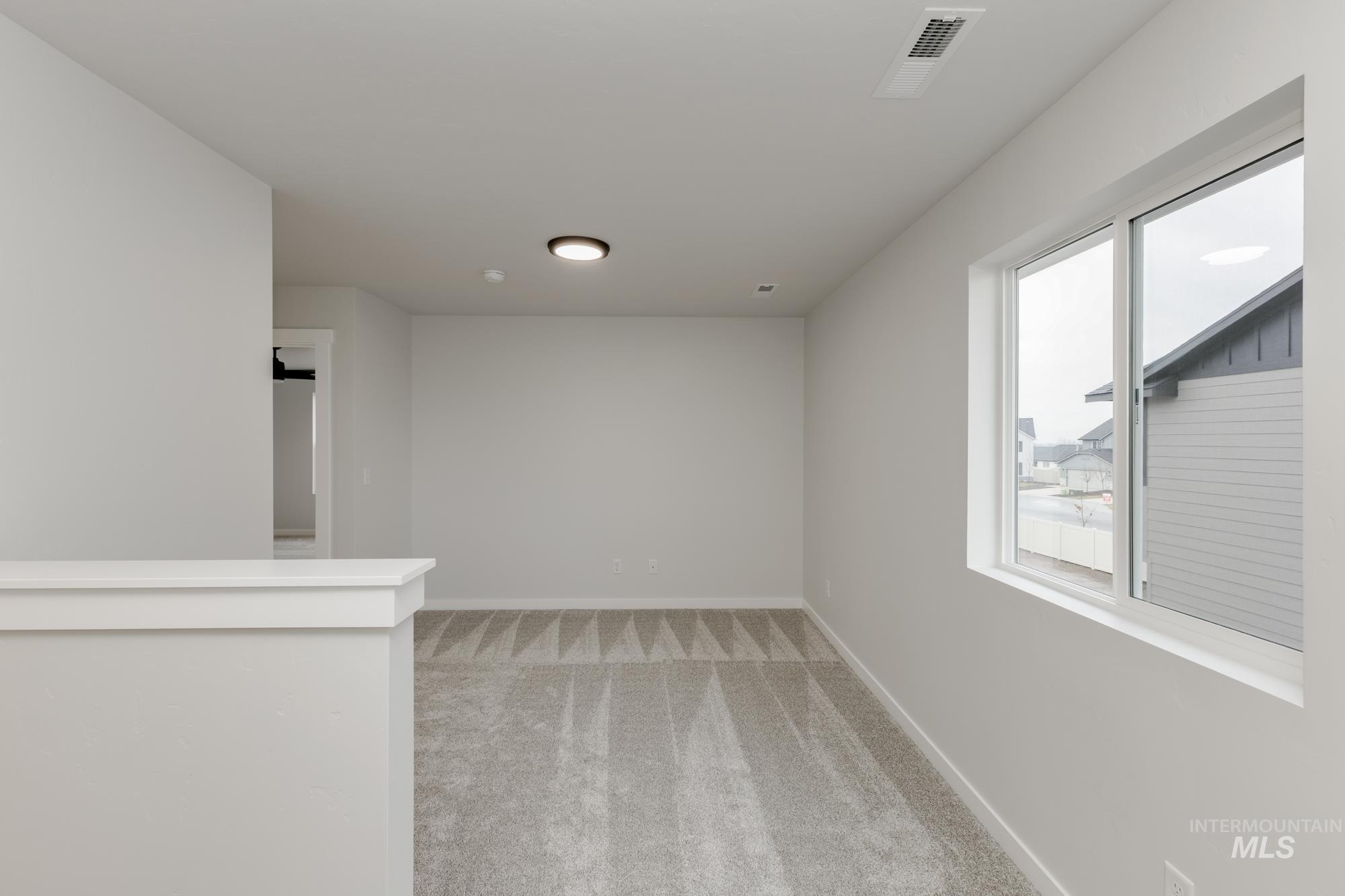 2086 S Summerson Way Property Photo 12