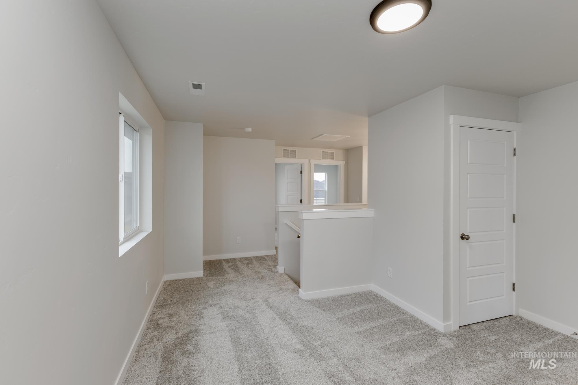 2086 S Summerson Way Property Photo 13