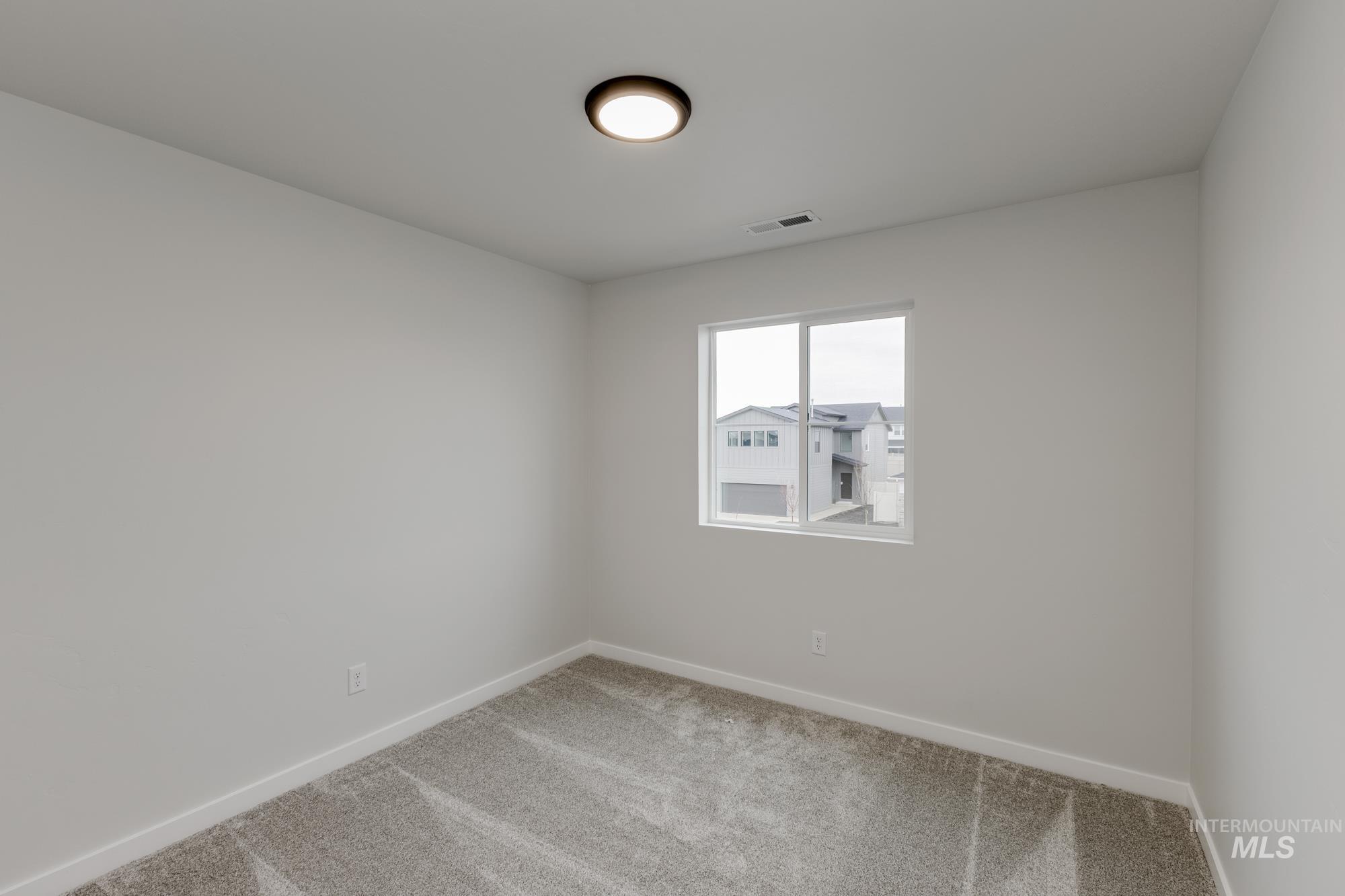 2086 S Summerson Way Property Photo 14