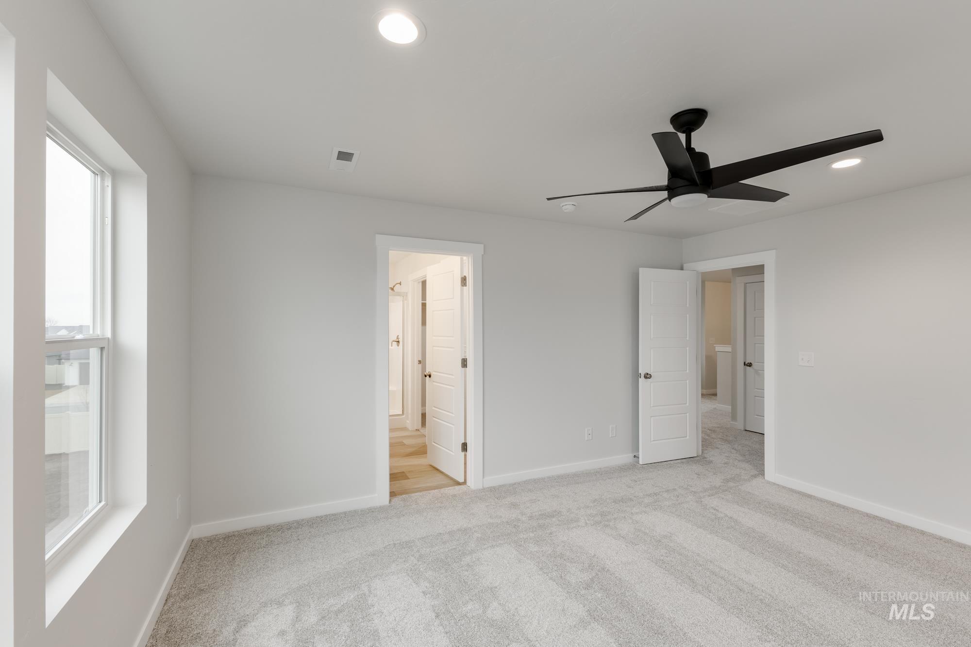 2086 S Summerson Way Property Photo 20