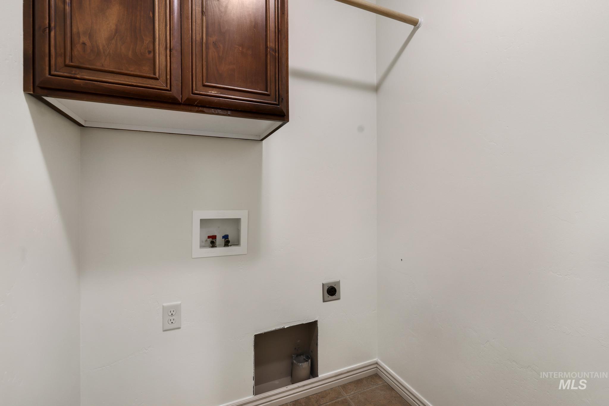 23 N 950 E. Property Photo 15