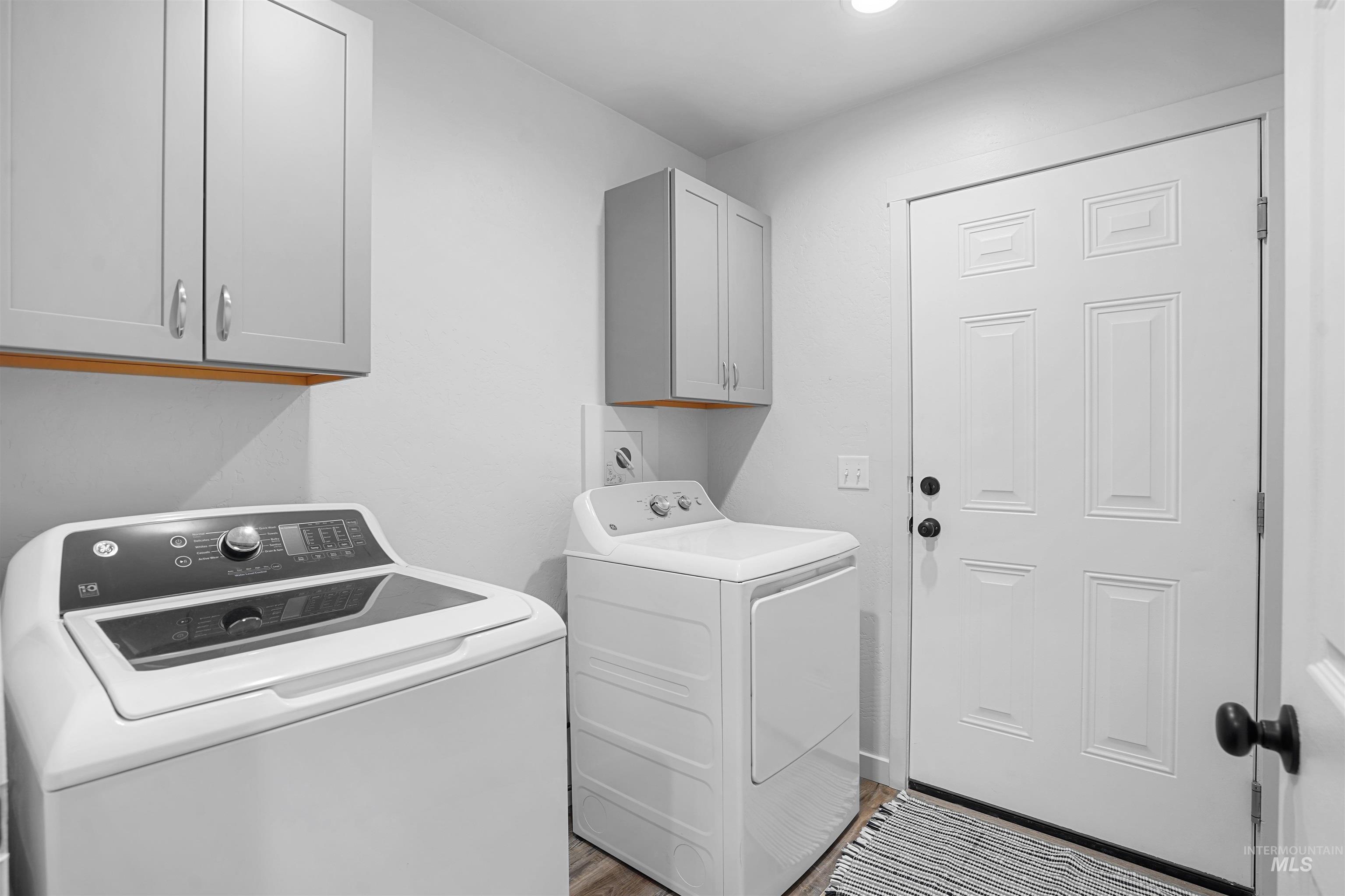 595 N Pioneer Way Property Photo 12