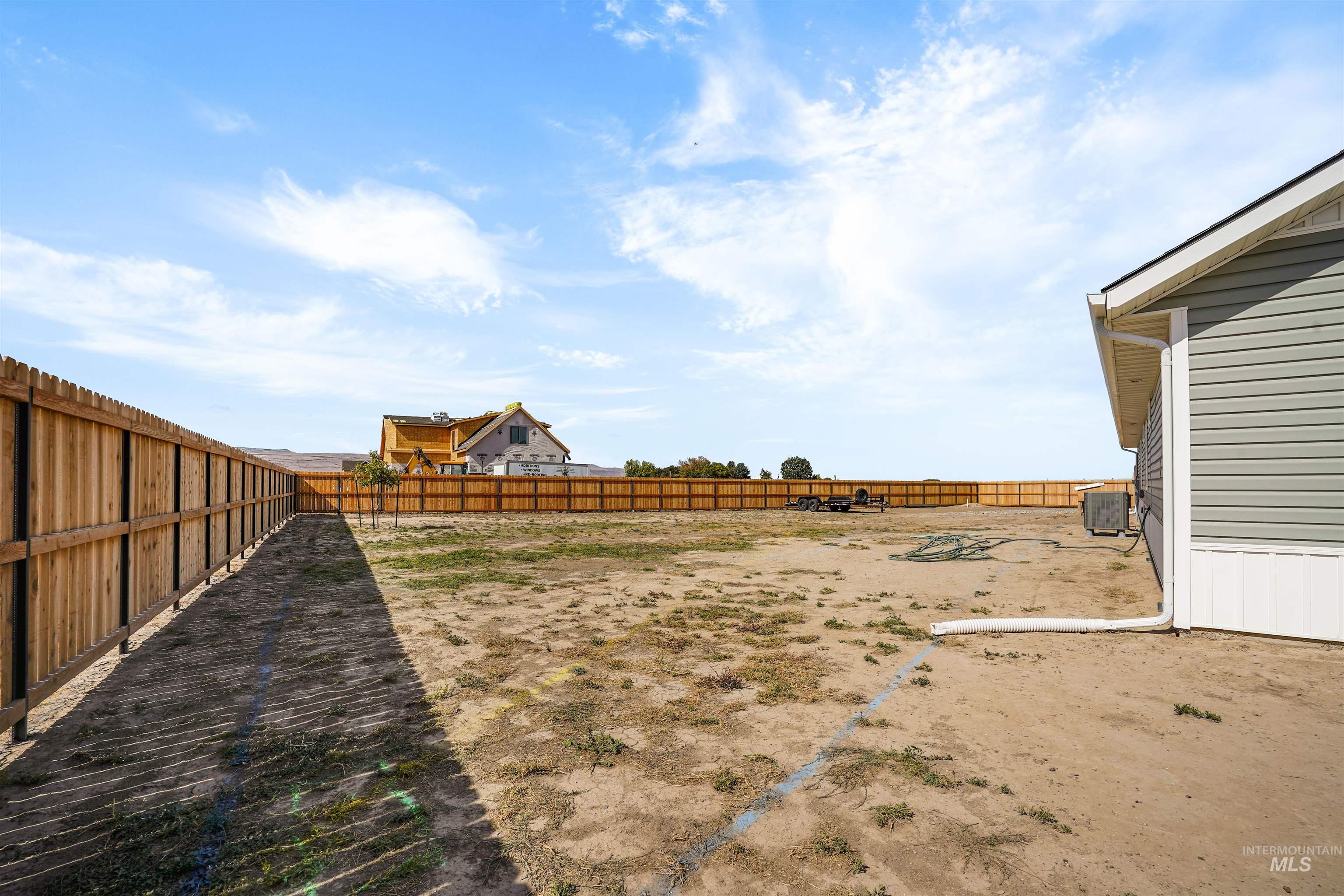 595 N Pioneer Way Property Photo 18