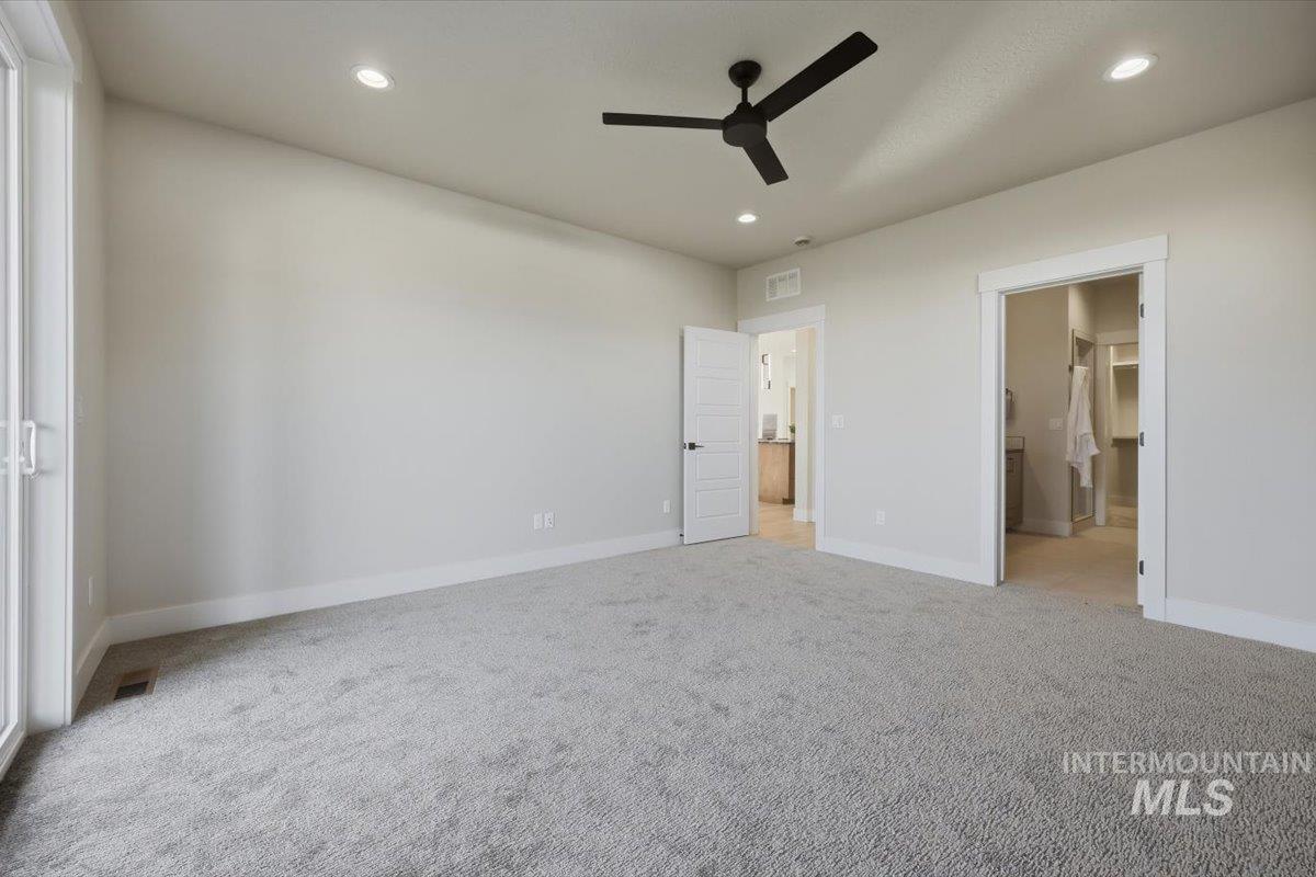7818 Flathead Lake St Property Photo 17
