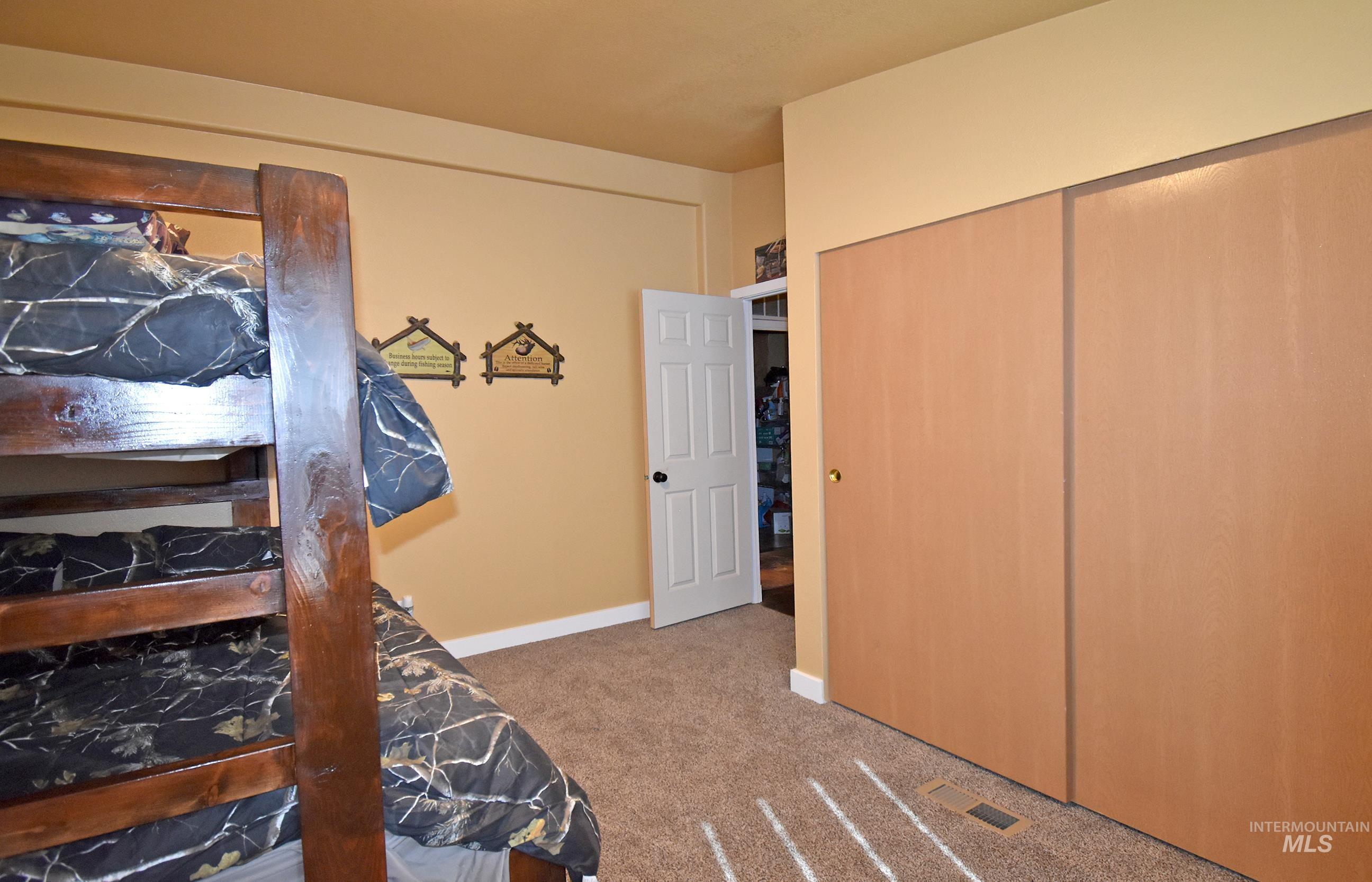 7206 Cavendish Highway Property Photo 22