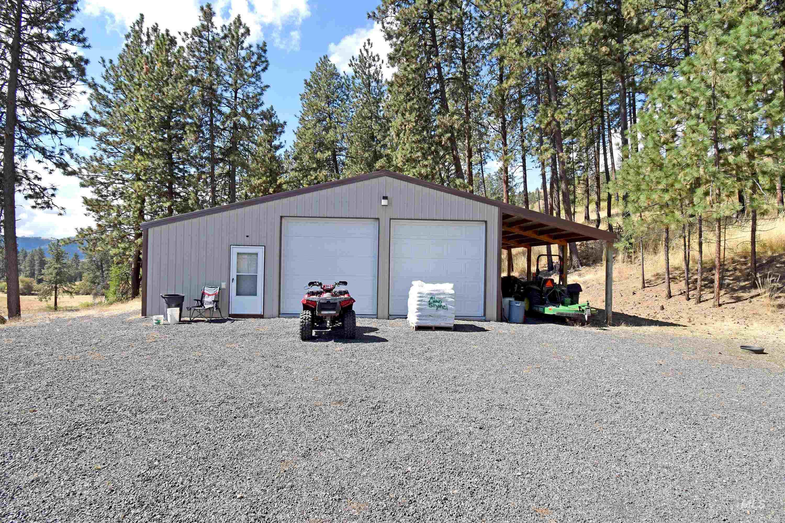 7206 Cavendish Highway Property Photo 31