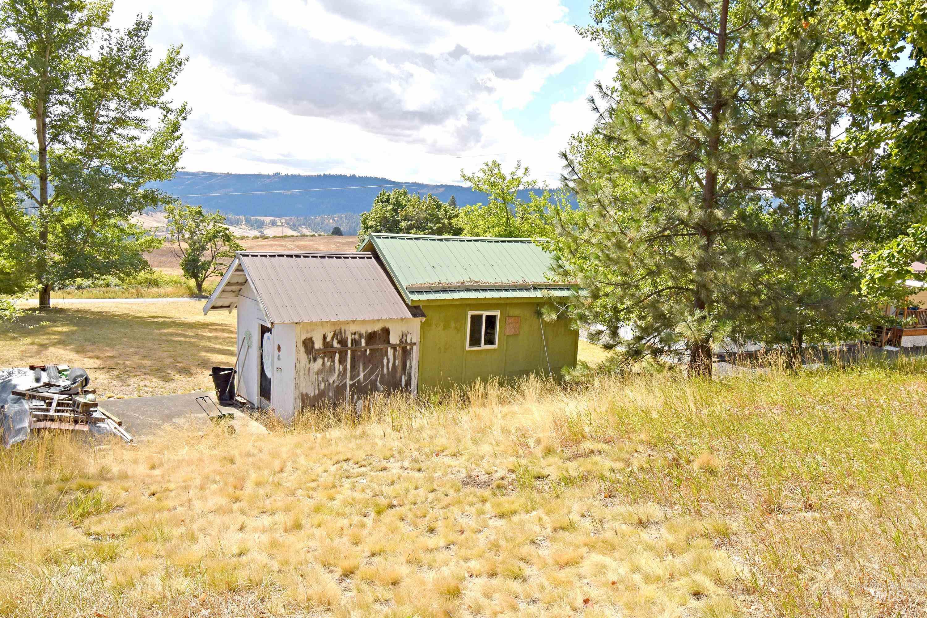 7206 Cavendish Highway Property Photo 37