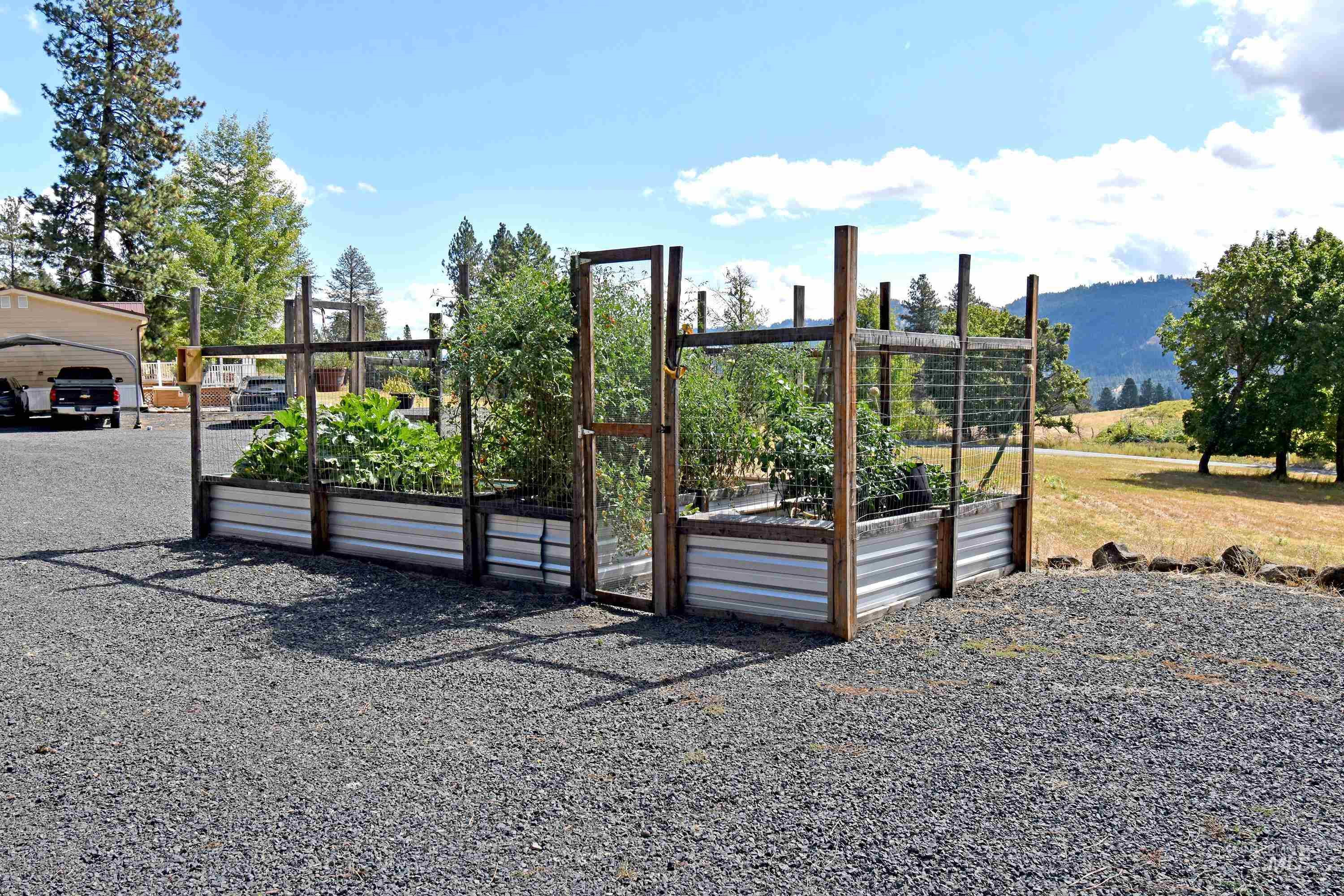 7206 Cavendish Highway Property Photo 39