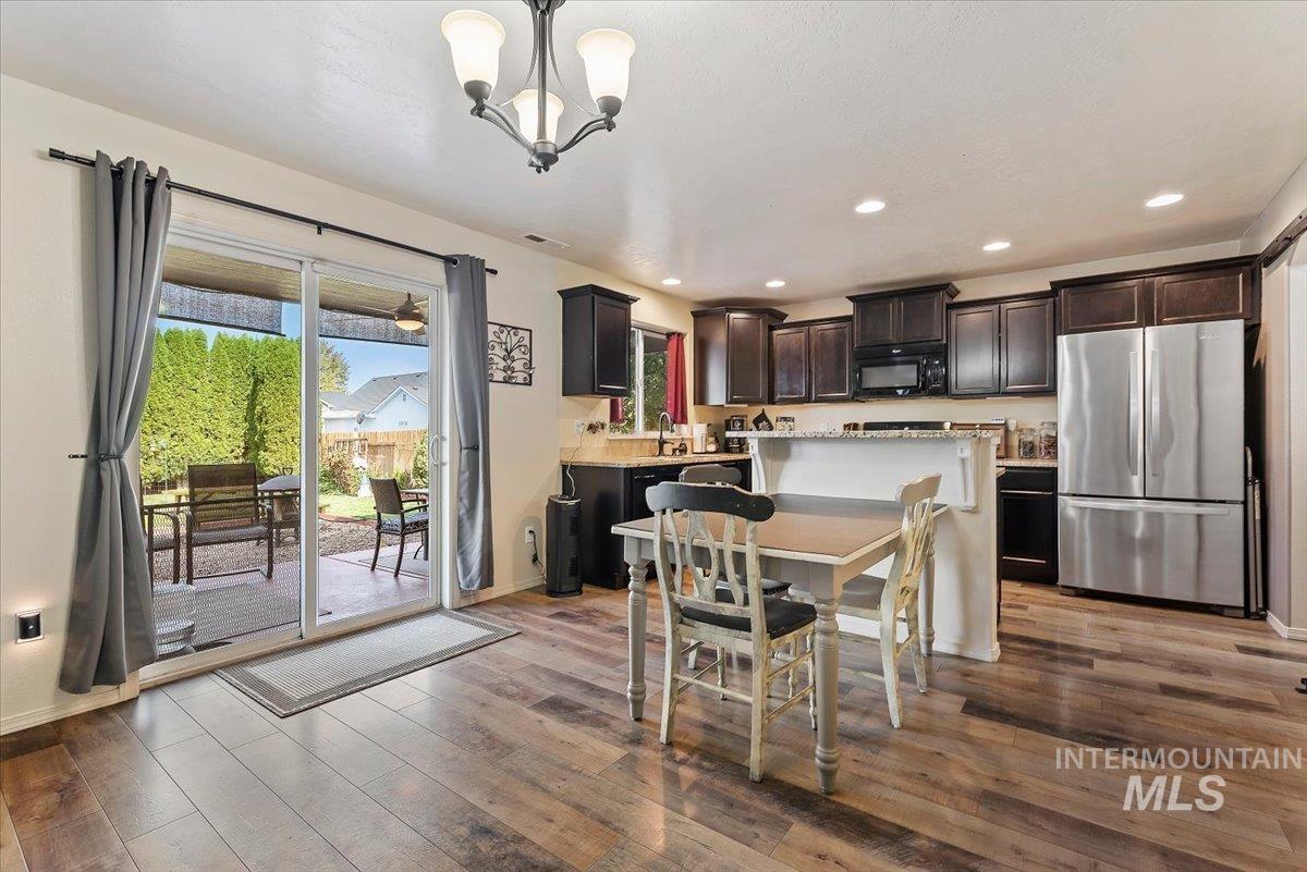 6586 E Gardenia Ln. Property Photo 14