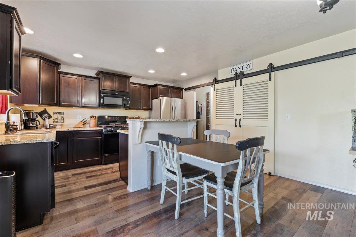 6586 E Gardenia Ln. Property Photo 15