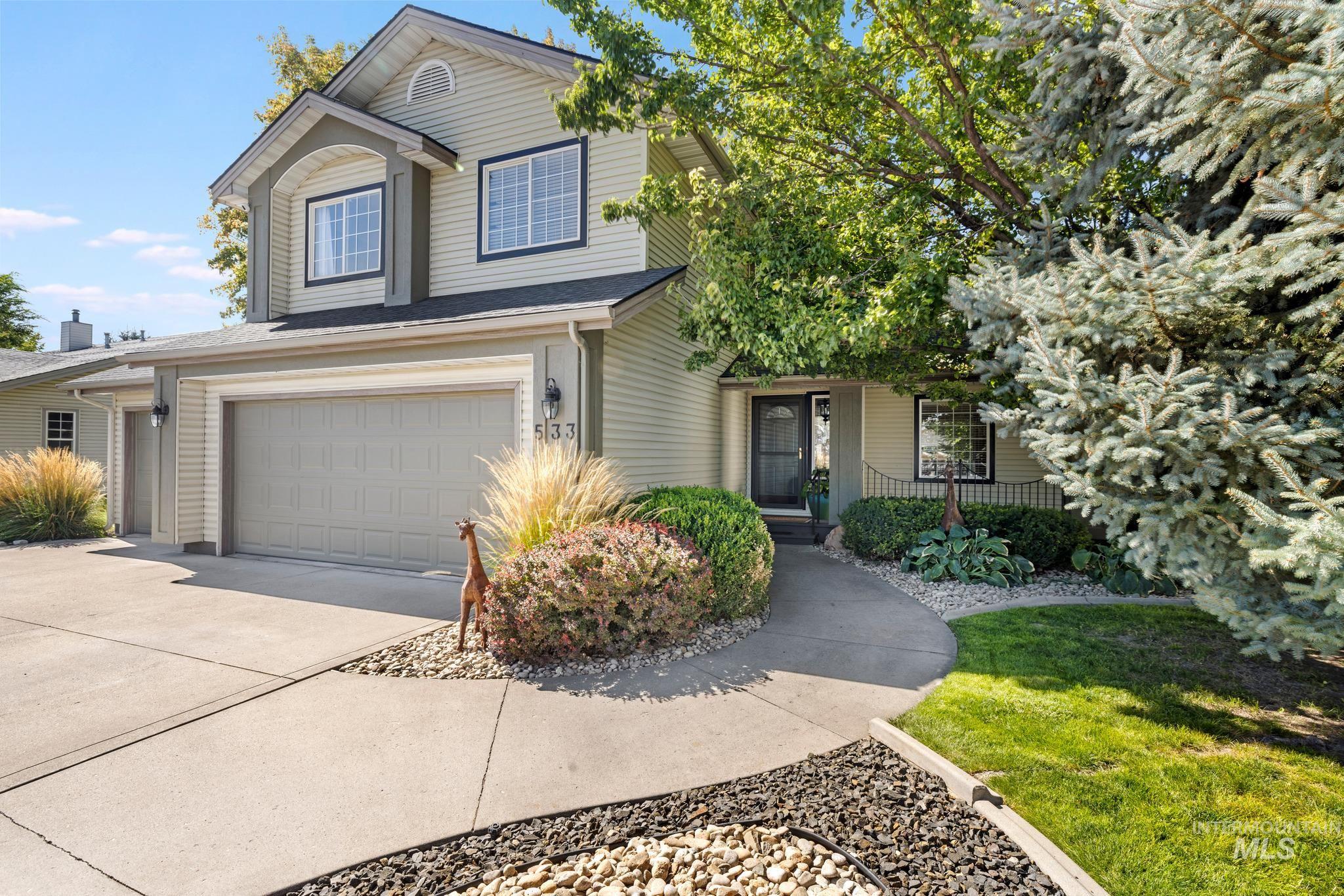 533 Cypress Way Property Photo 1