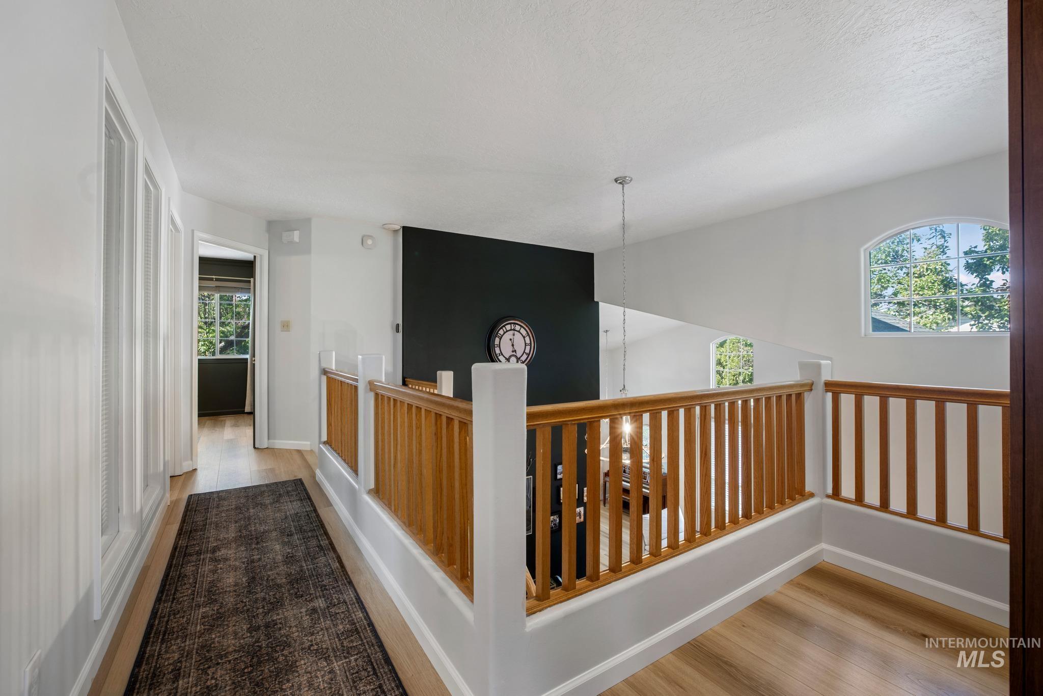 533 Cypress Way Property Photo 22
