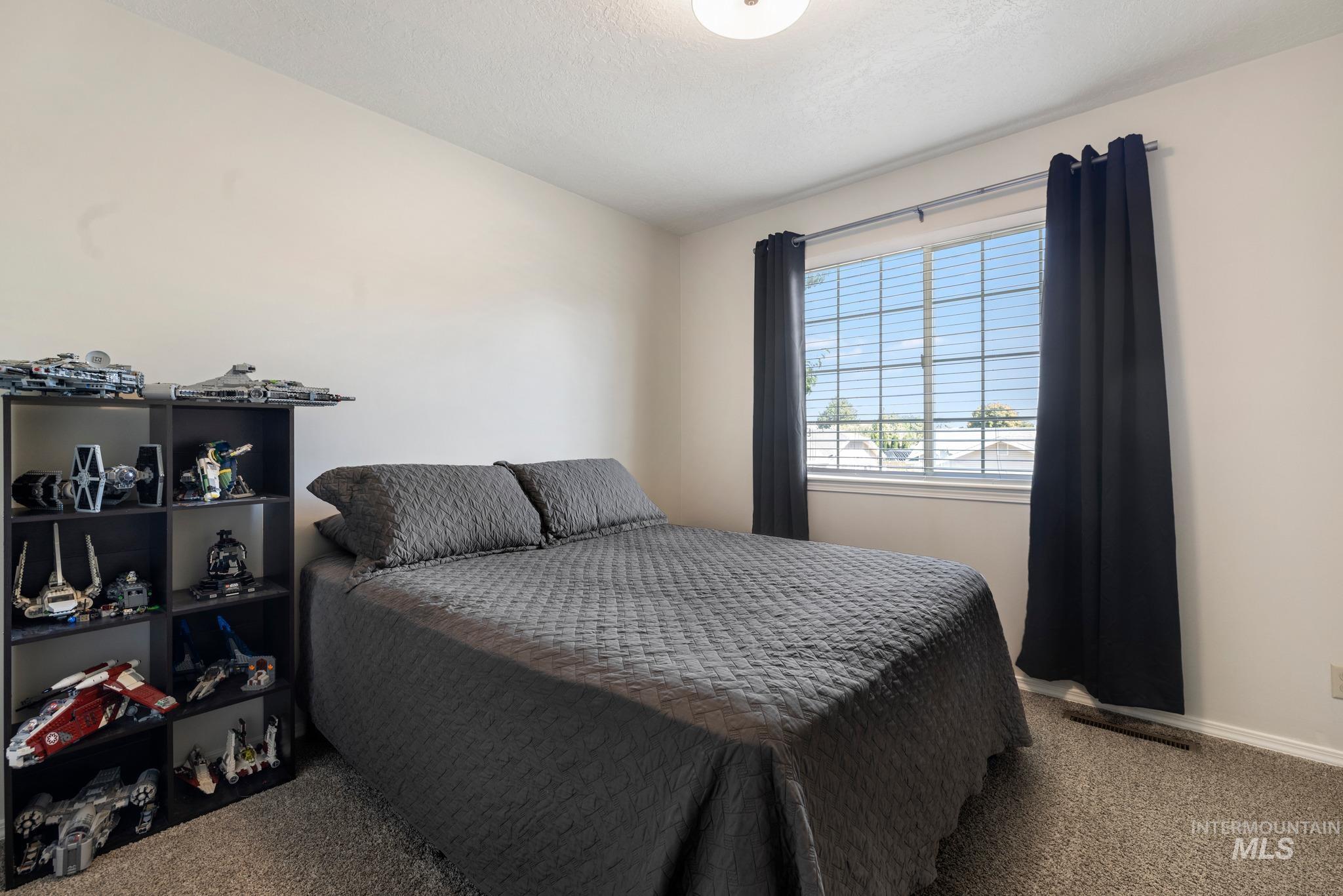 533 Cypress Way Property Photo 33