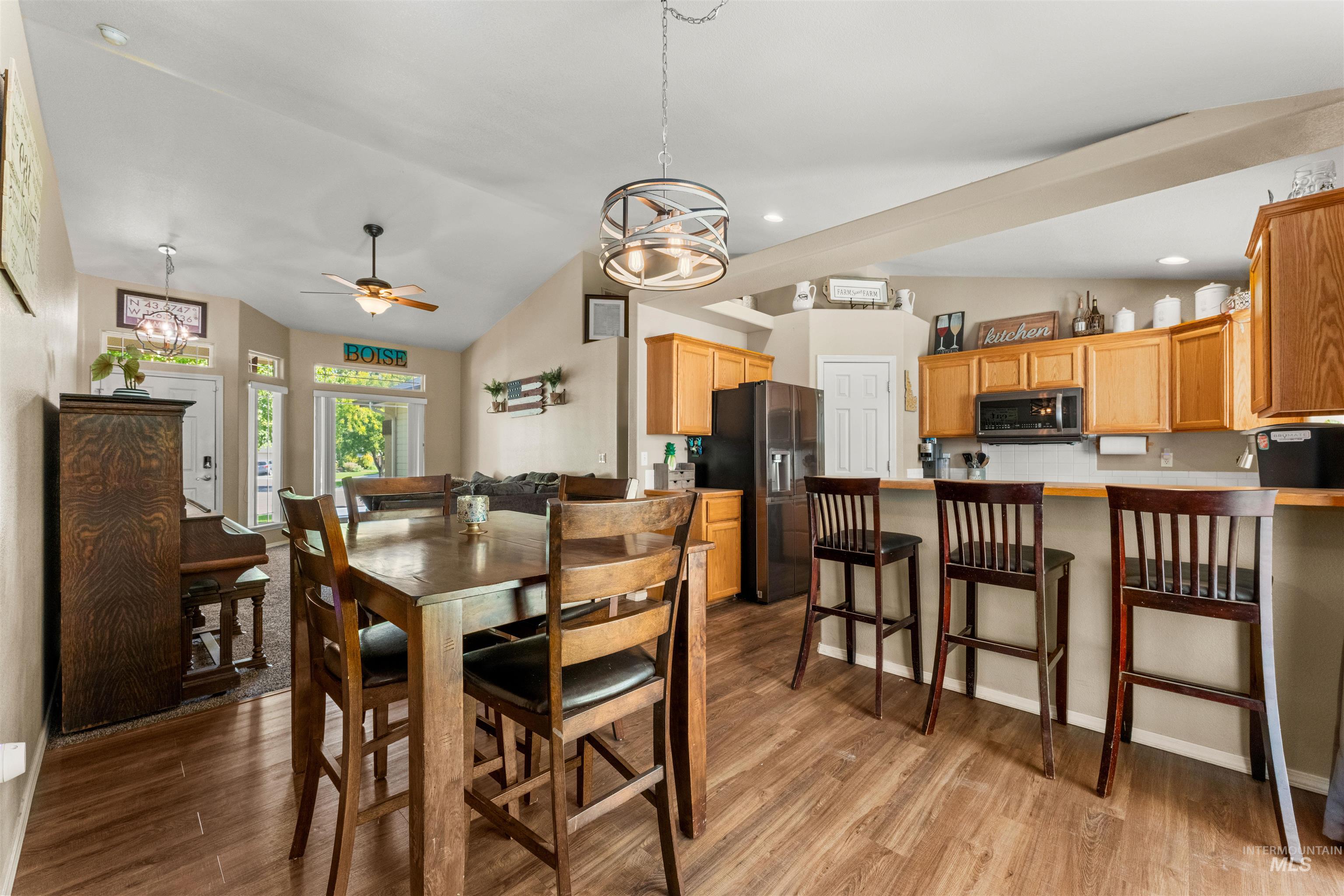 4123 E Park Ridge Drive Property Photo 19