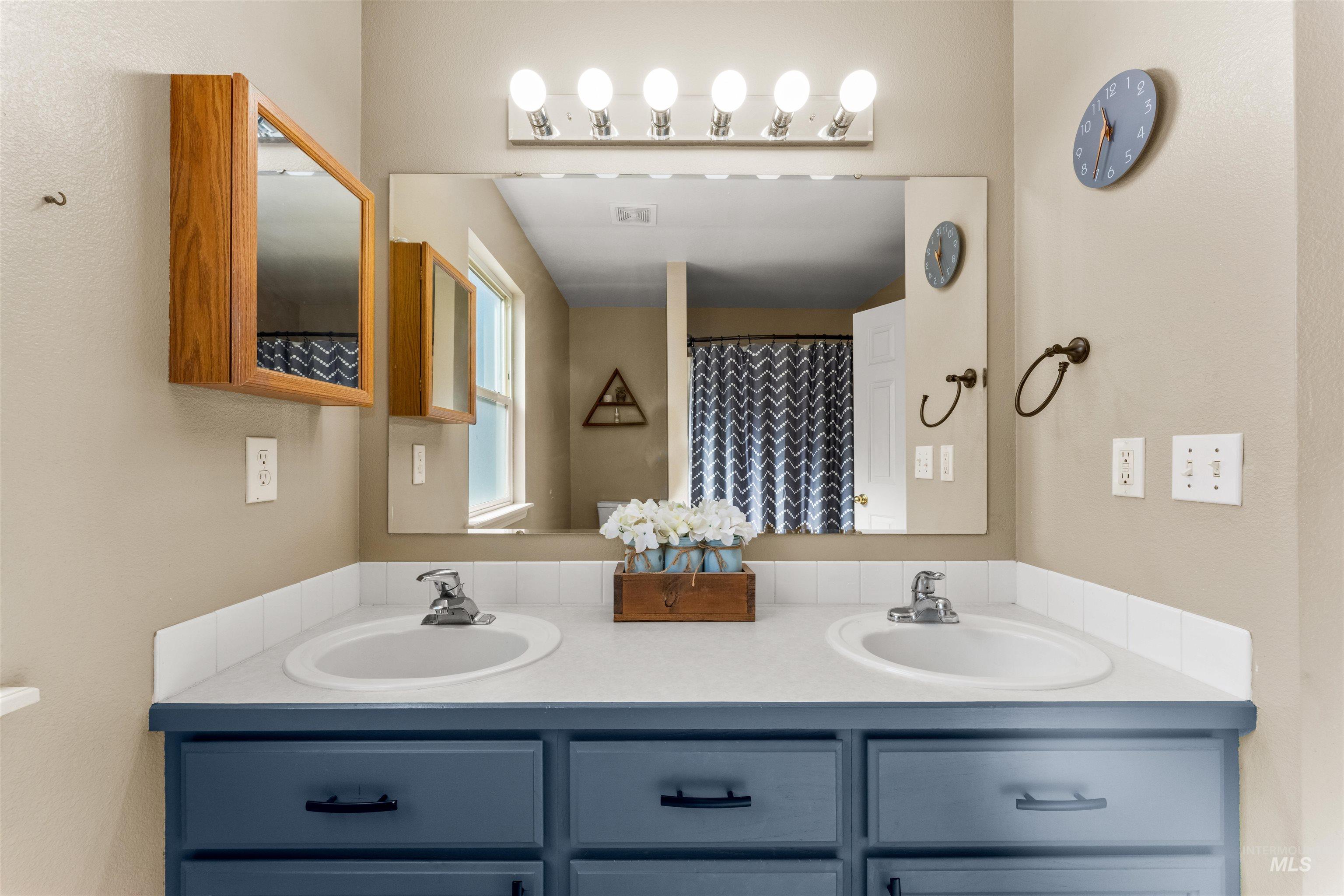 4123 E Park Ridge Drive Property Photo 21
