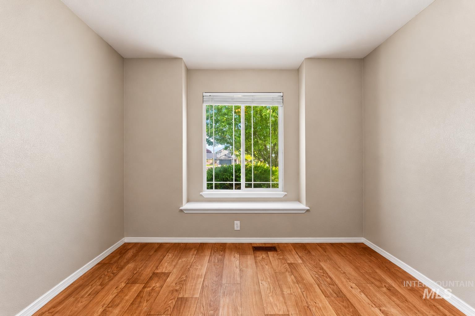 4123 E Park Ridge Drive Property Photo 28
