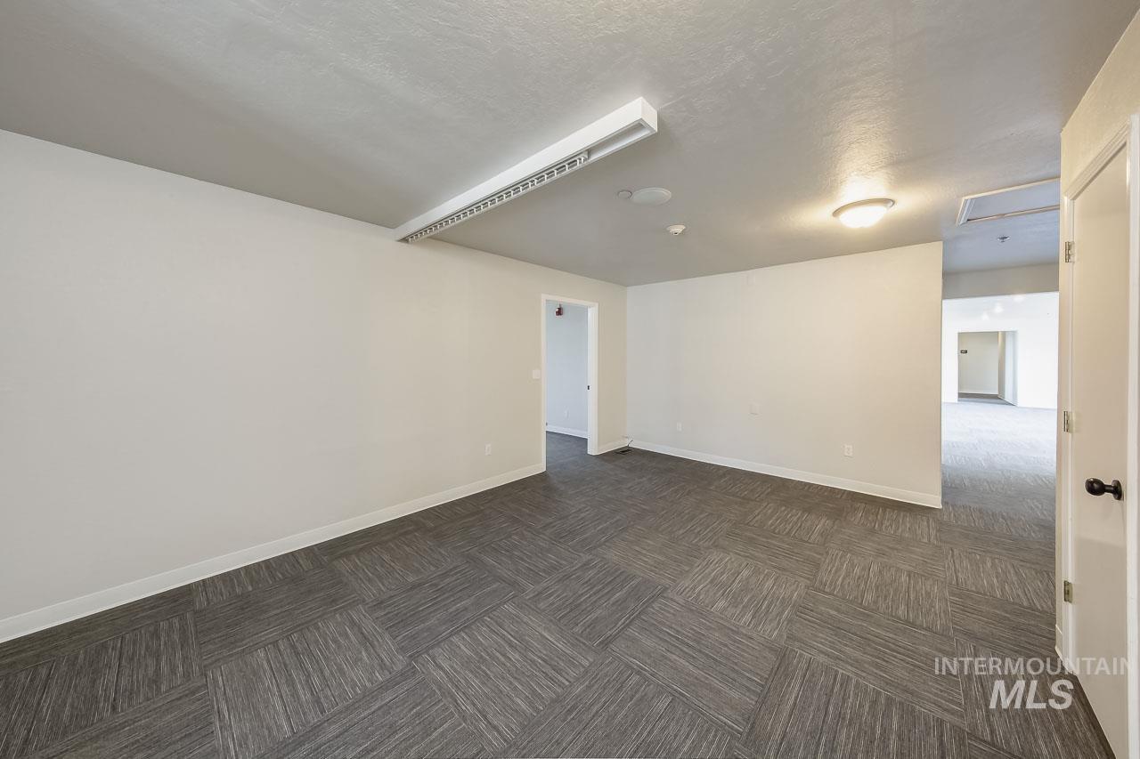 11426 Lone Star Road Property Photo 3