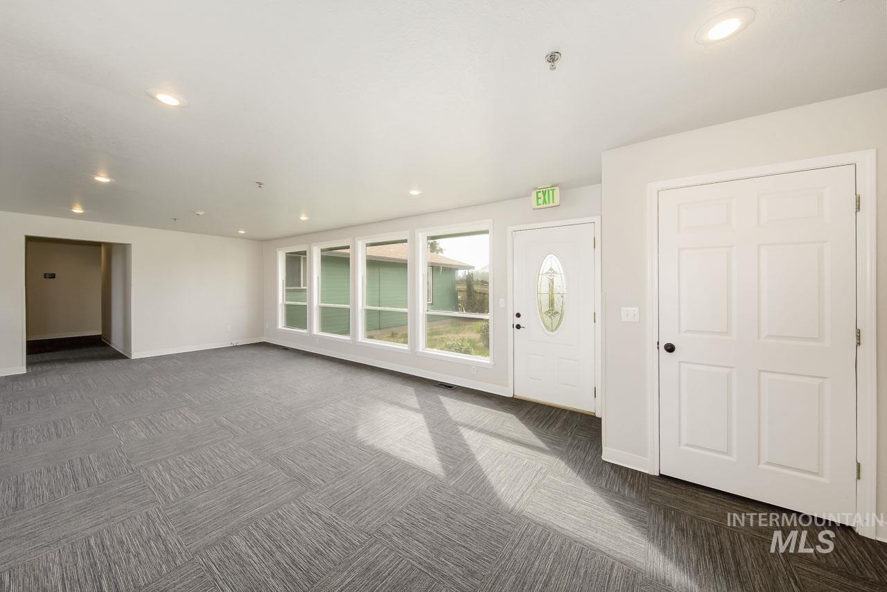 11426 Lone Star Road Property Photo 14