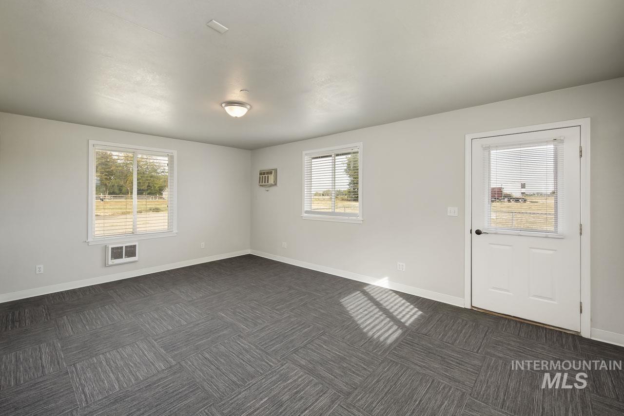 11426 Lone Star Road Property Photo 16