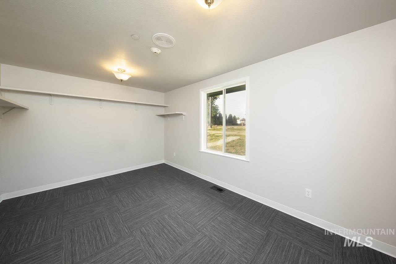 11426 Lone Star Road Property Photo 18