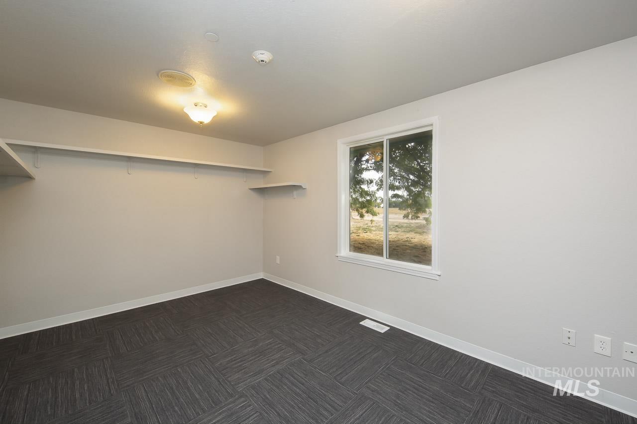 11426 Lone Star Road Property Photo 23