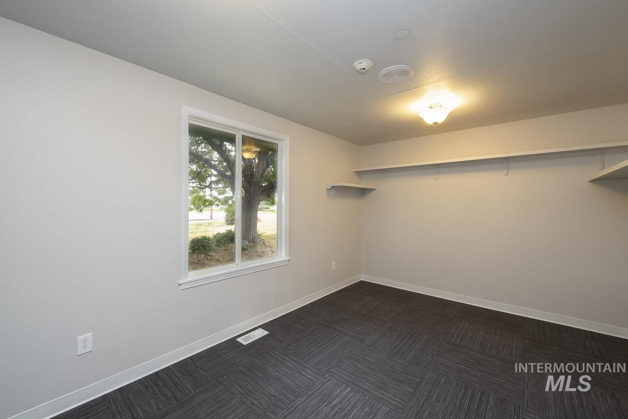 11426 Lone Star Road Property Photo 25