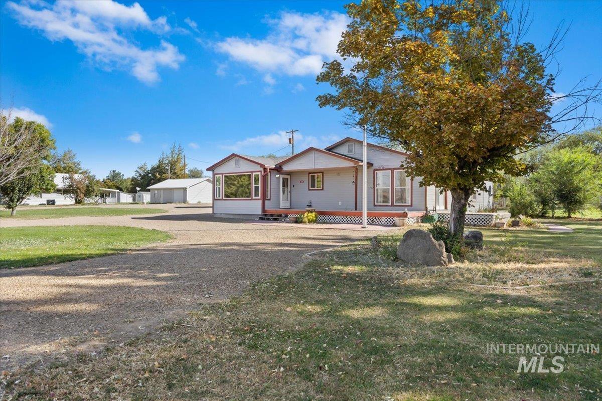 850 Highway 78 Property Photo 4