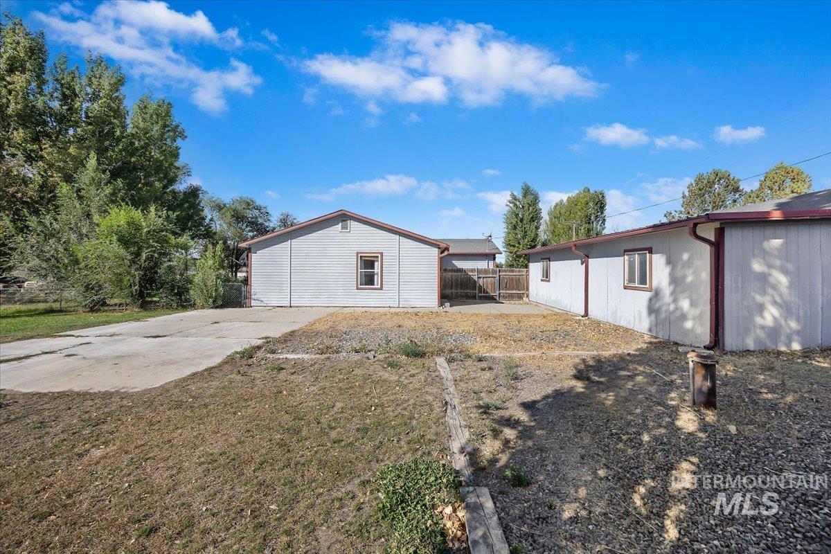 850 Highway 78 Property Photo 37