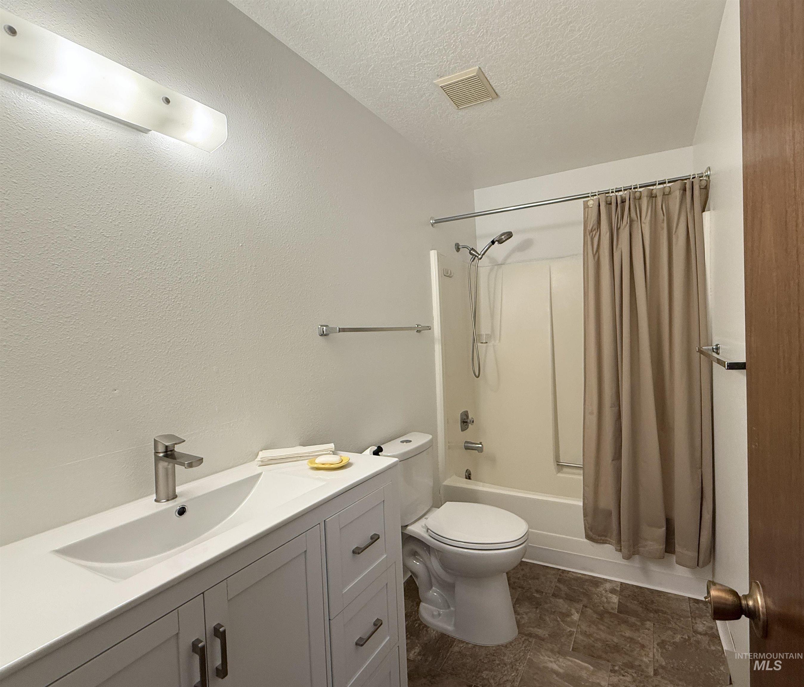 222 Avenida Del Rio Property Photo 17