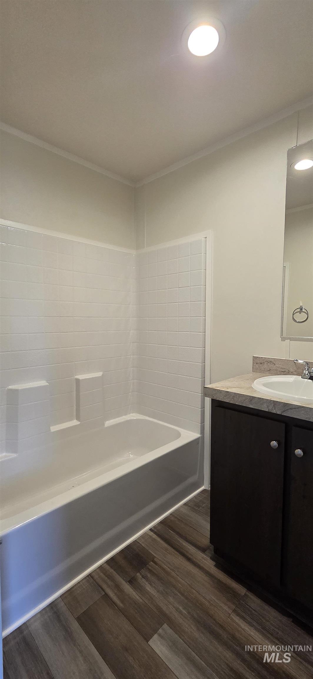 928 Warner Property Photo 11