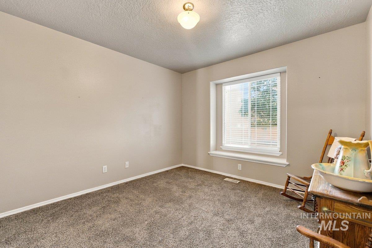 1812 S Camas St Property Photo 13