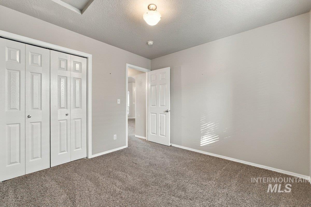 1812 S Camas St Property Photo 16
