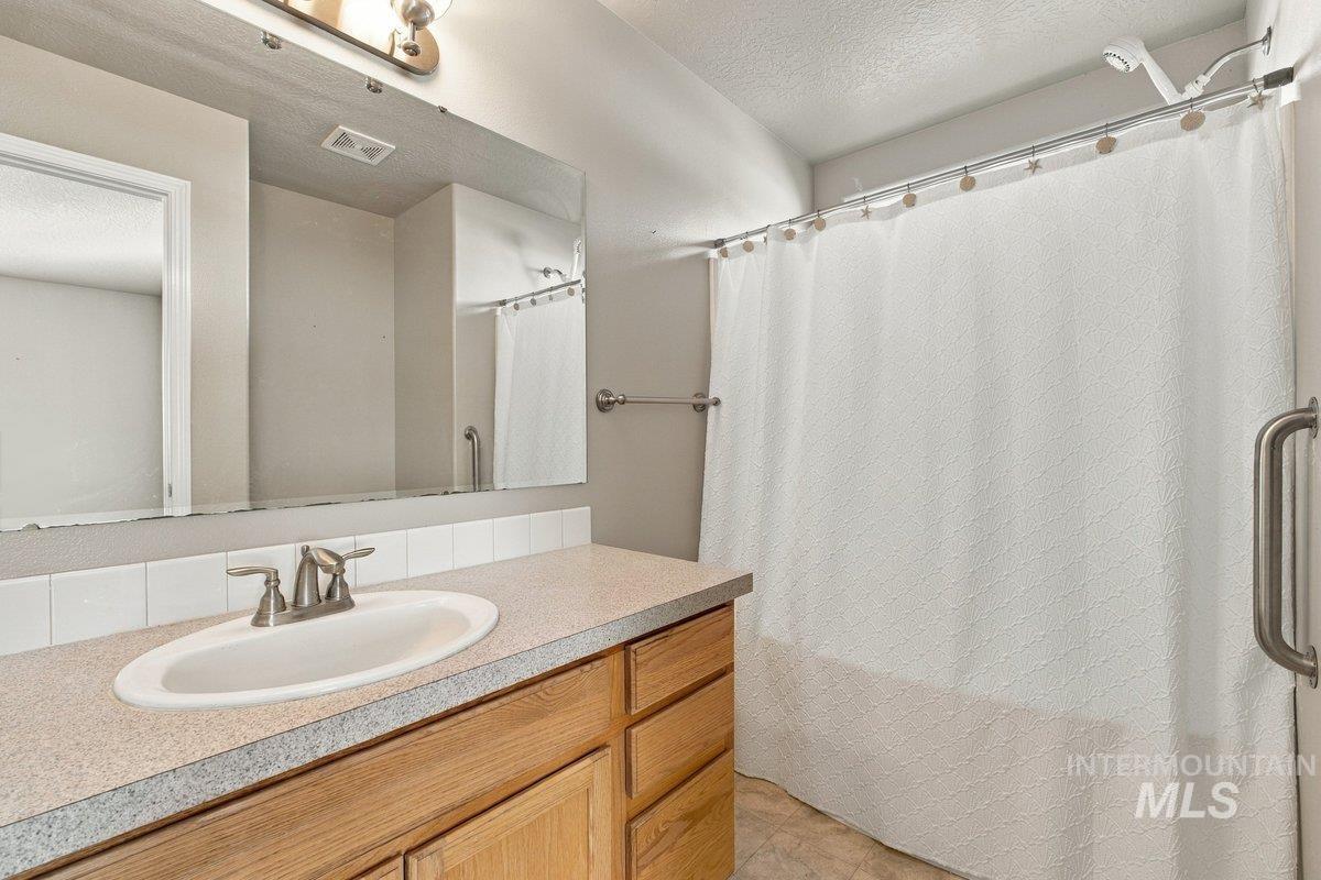 1812 S Camas St Property Photo 19