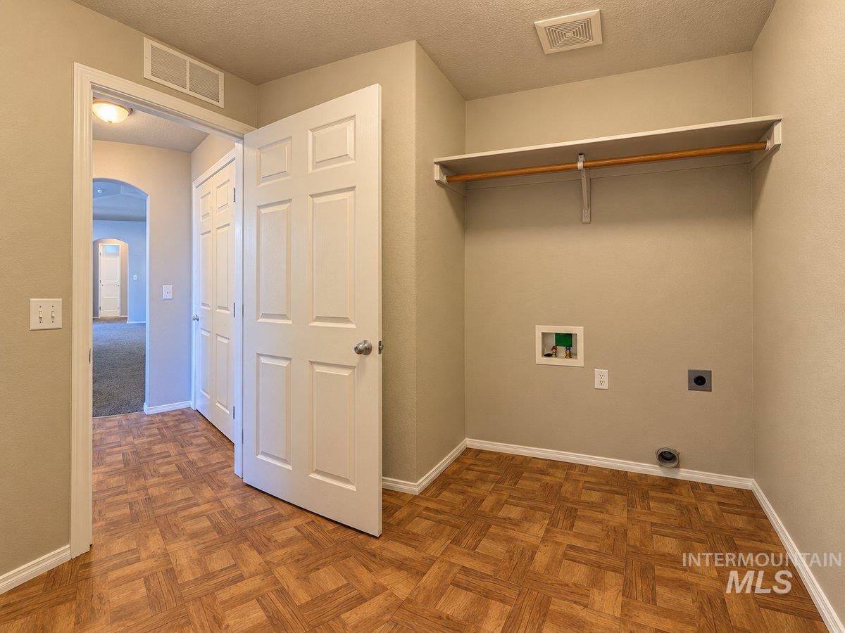 1812 S Camas St Property Photo 20