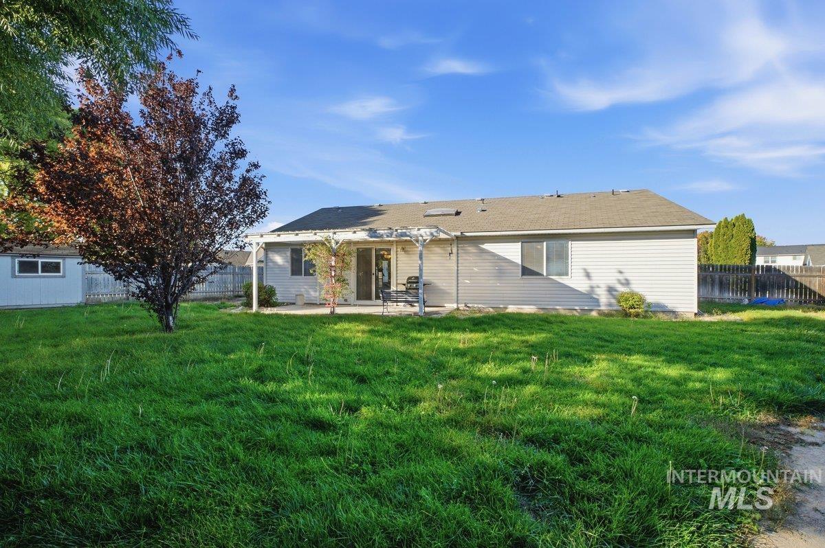 1812 S Camas St Property Photo 24