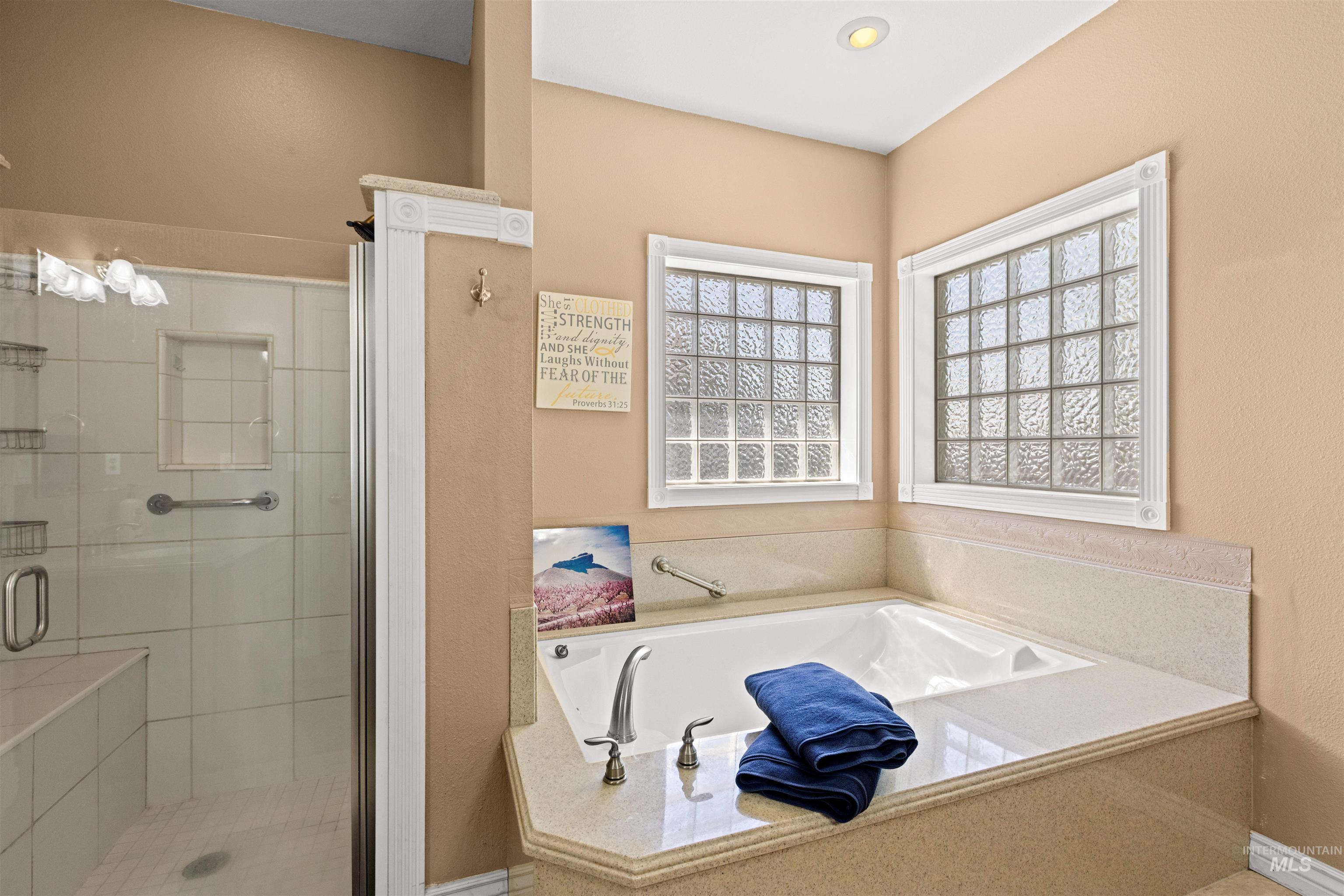 3625 Wilson Ln Property Photo 27