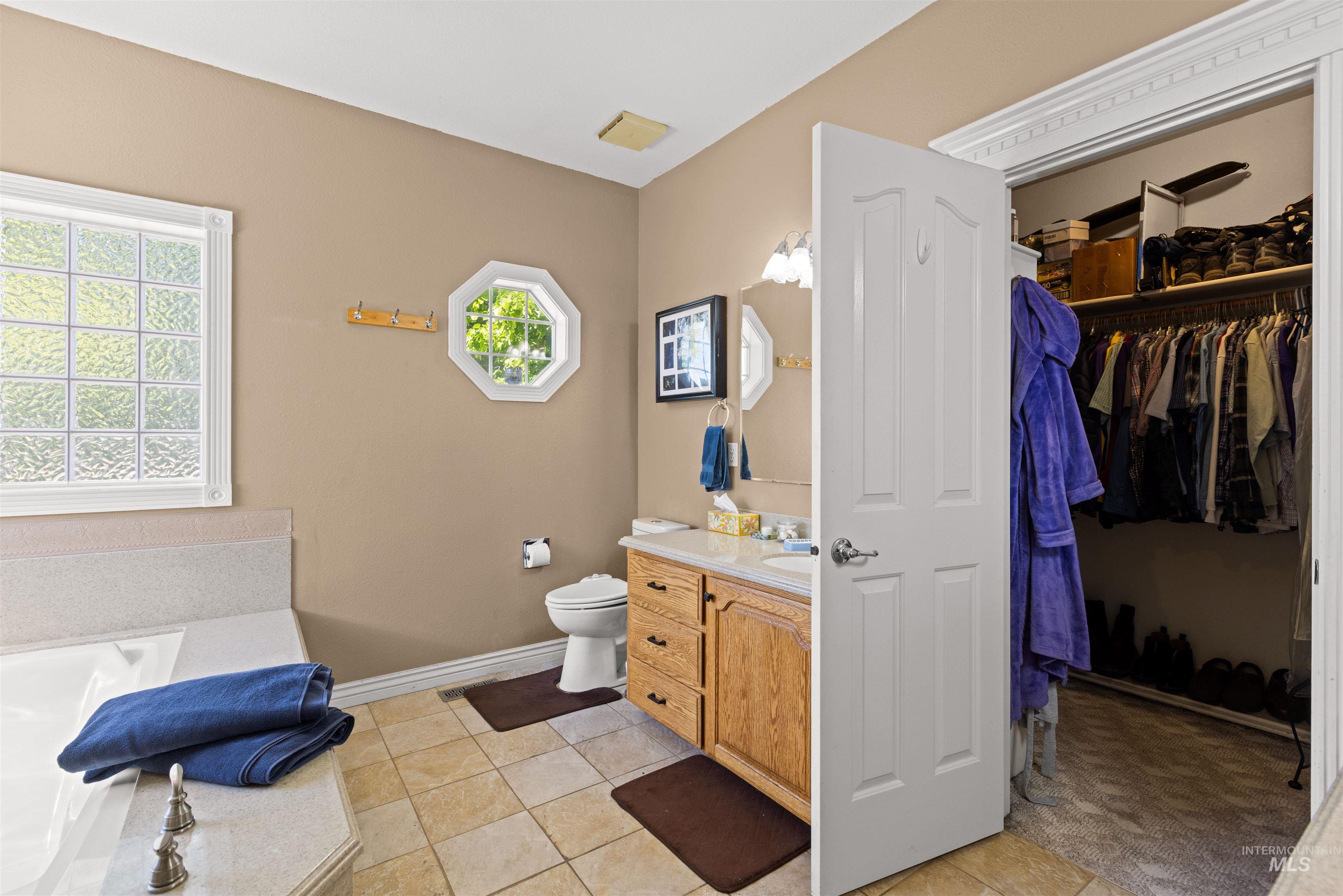 3625 Wilson Ln Property Photo 28
