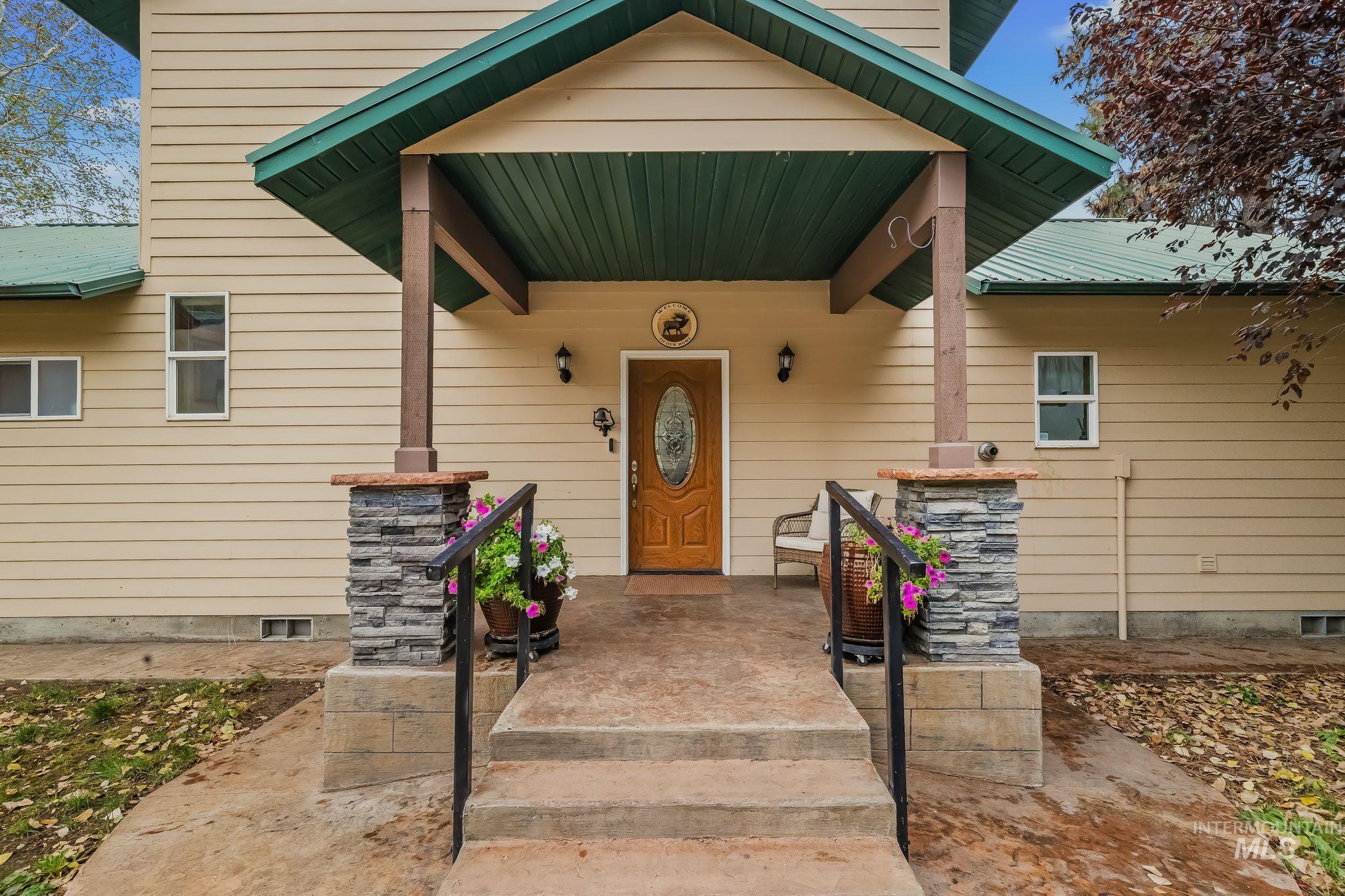 20795 Ryegrass Lane Property Photo 12