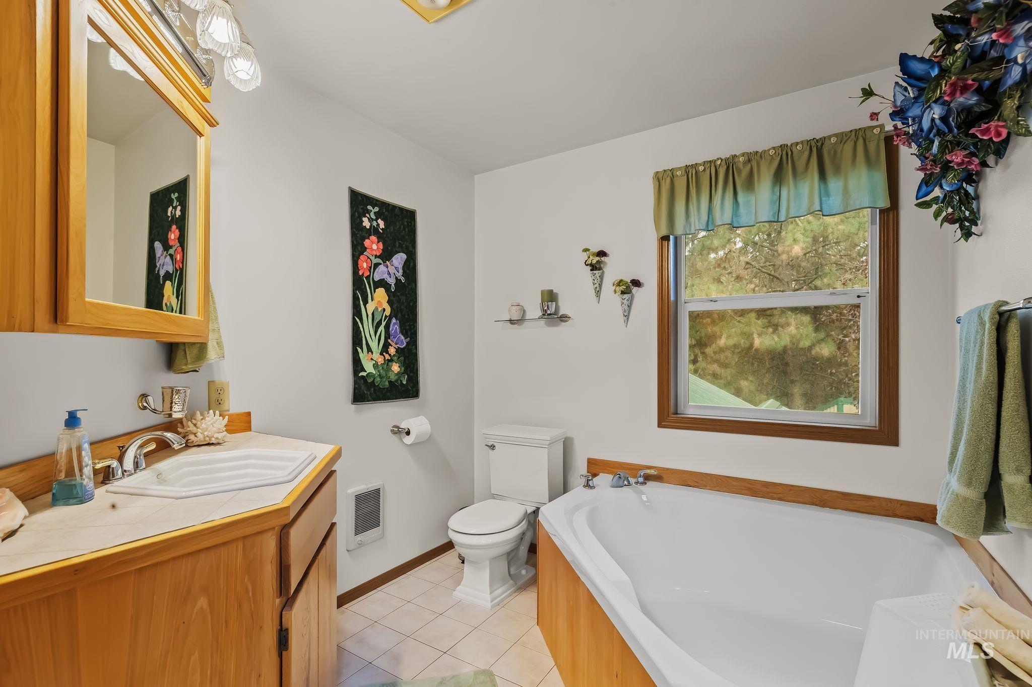 20795 Ryegrass Lane Property Photo 32