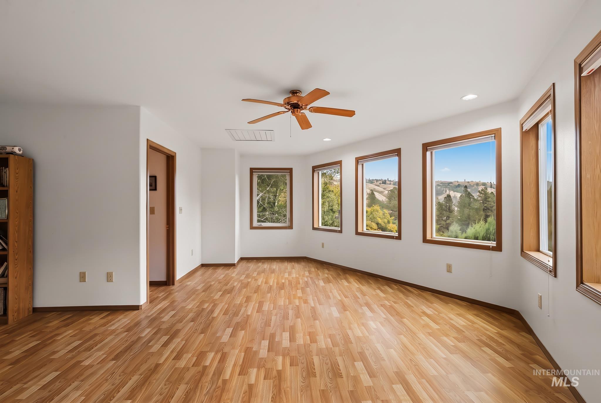 20795 Ryegrass Lane Property Photo 35
