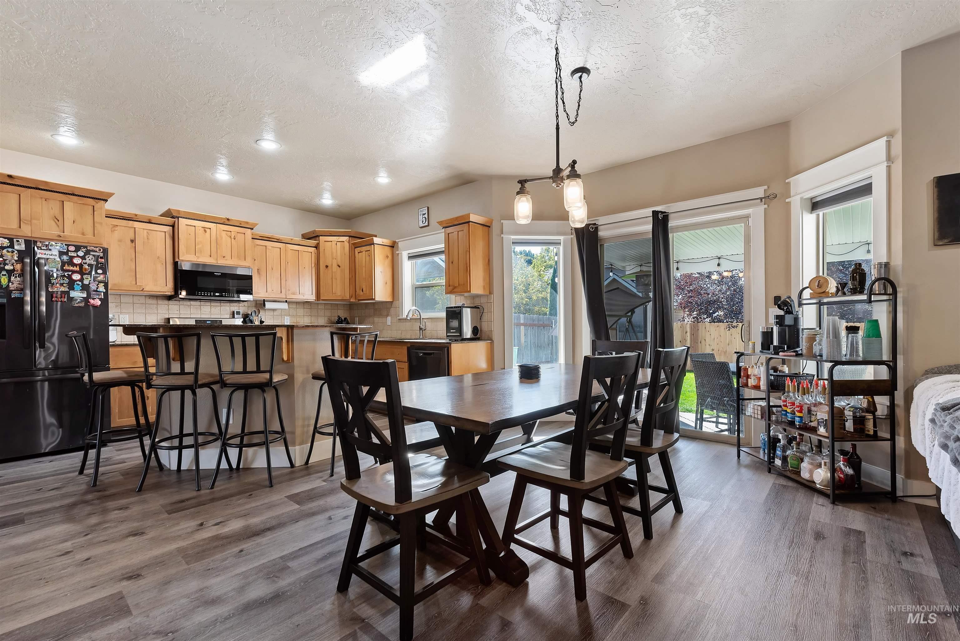 9575 W Montebello Dr Property Photo 13
