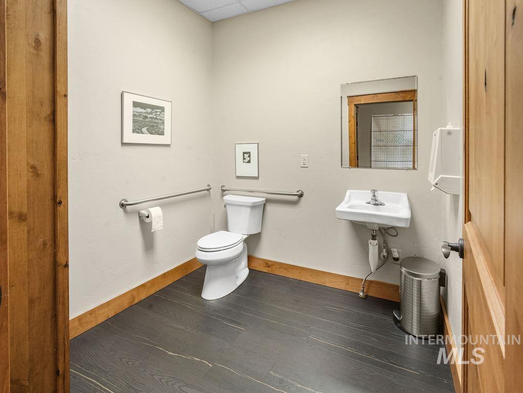 142 River Vista Pl Property Photo 16